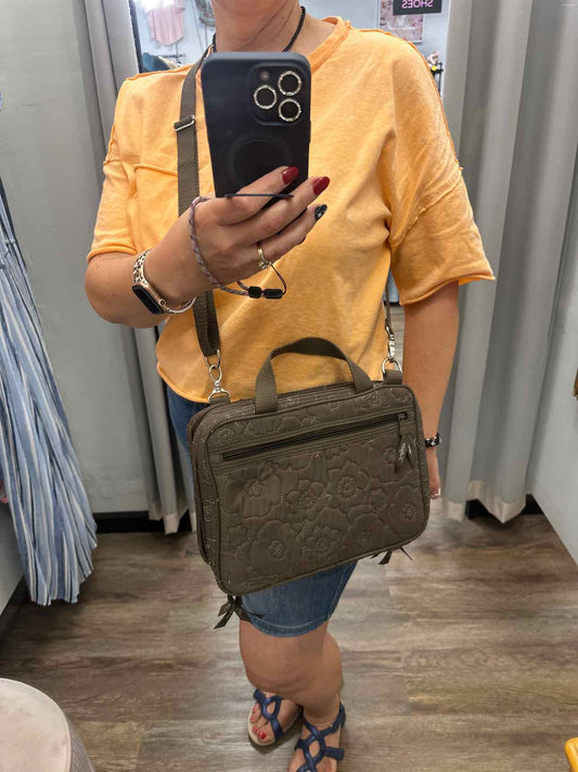 Thirty One Medium Coffee Brown Quilted Traveler Cosmetic Bag