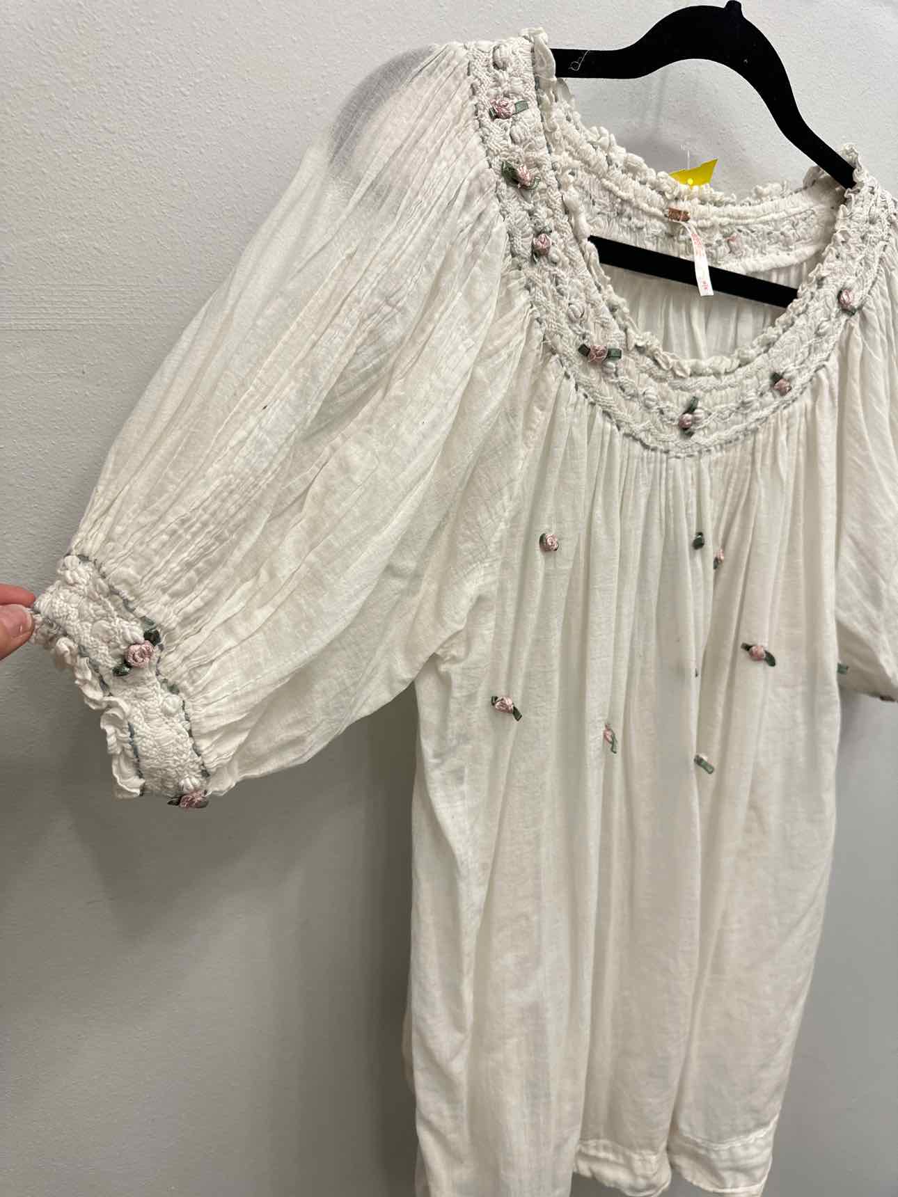 Free People Size Small White Top