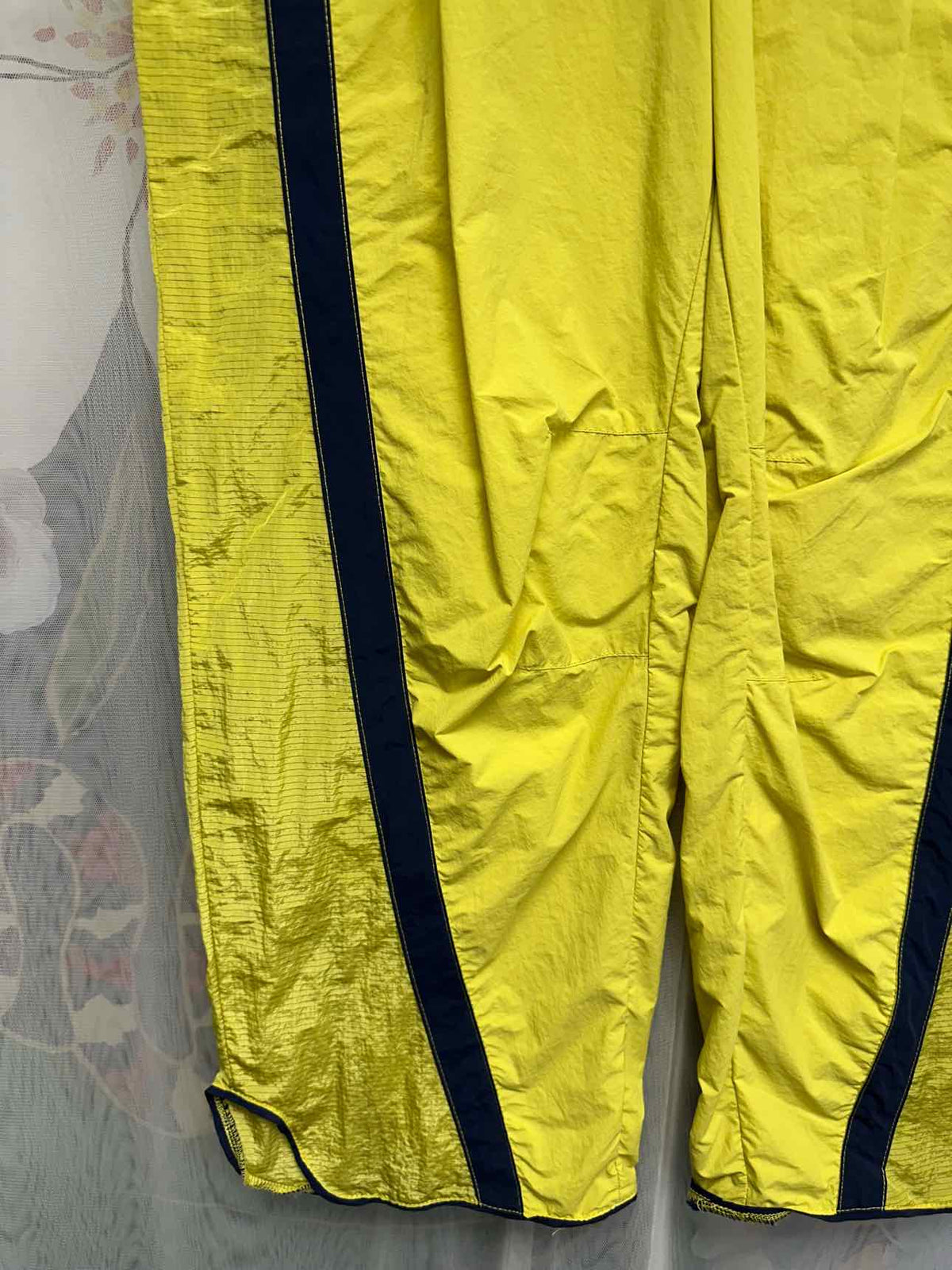 FP Movement Paperbag Drawstring Waist Nylon Size Small neon green Pants
