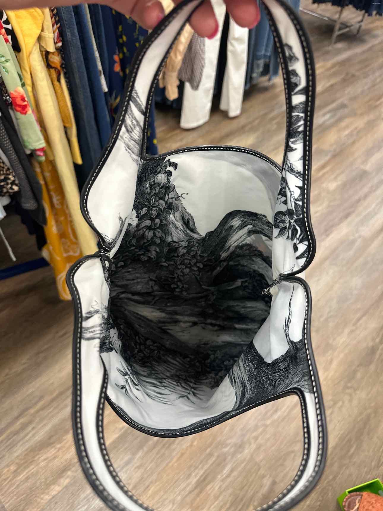 Burberry Fall/Winter 2019 Deer motif Print Shopping Nylon Flat Tote Bag