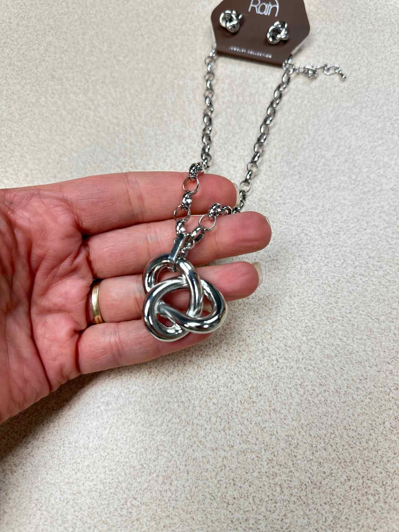 Chunky Pretzel Braid Pendant Adjustable Length Necklace Earring Silver-Tone Set
