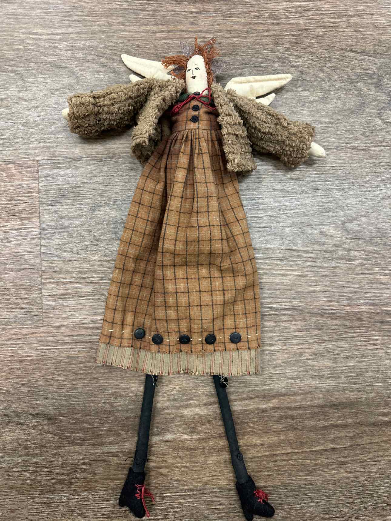 Primitive Country Folk Art Cloth Size 20" Brown Home Decor