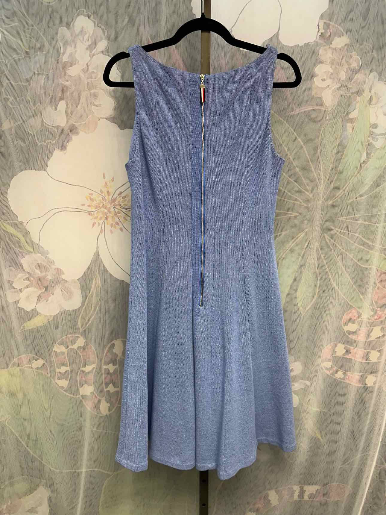 Tommy Hilfiger 10 Blue Heavy Weight Sleeveless Paneled Dress