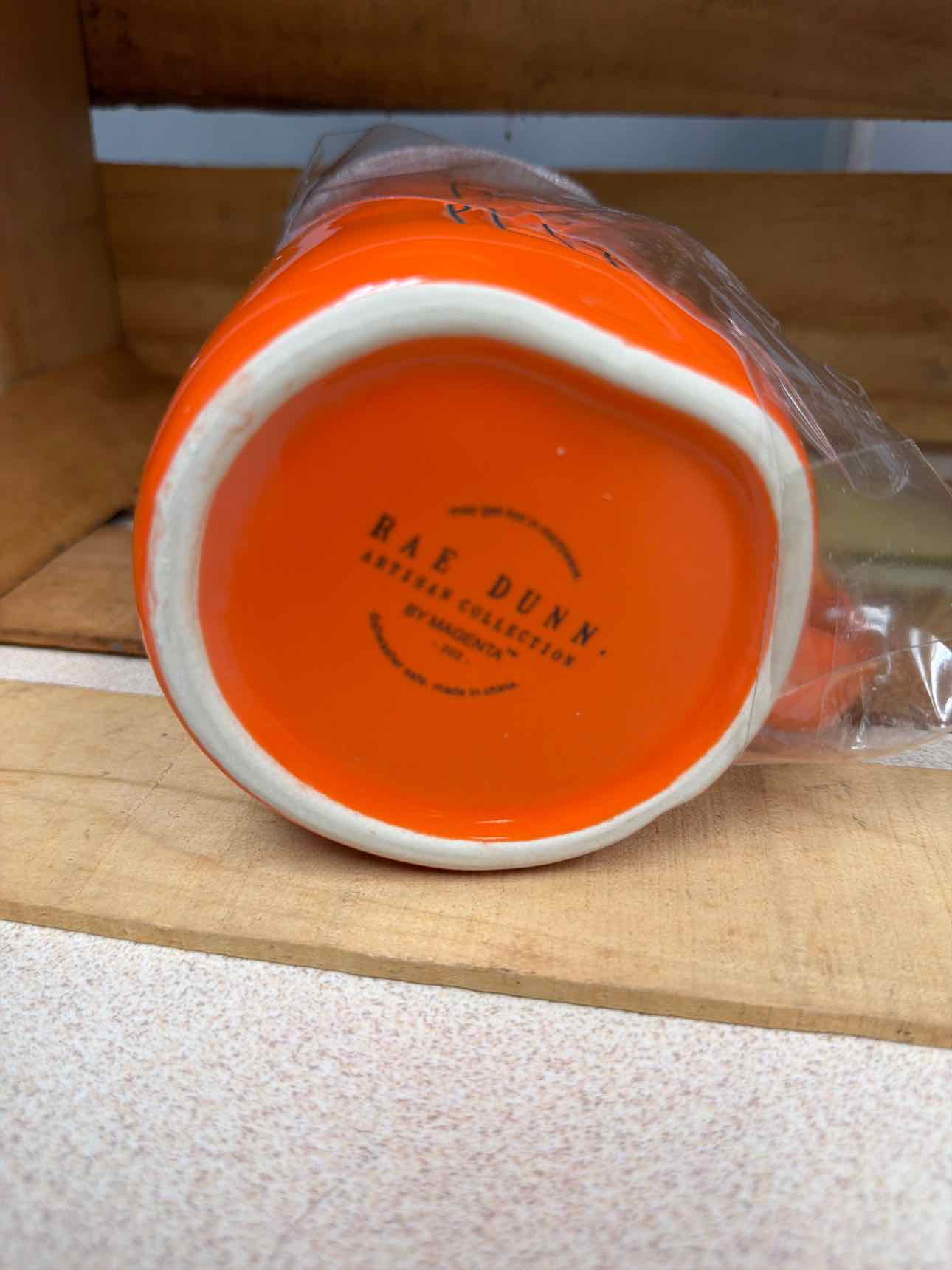 Rae Dunn NEW 'More Boos Please' mug with lid household