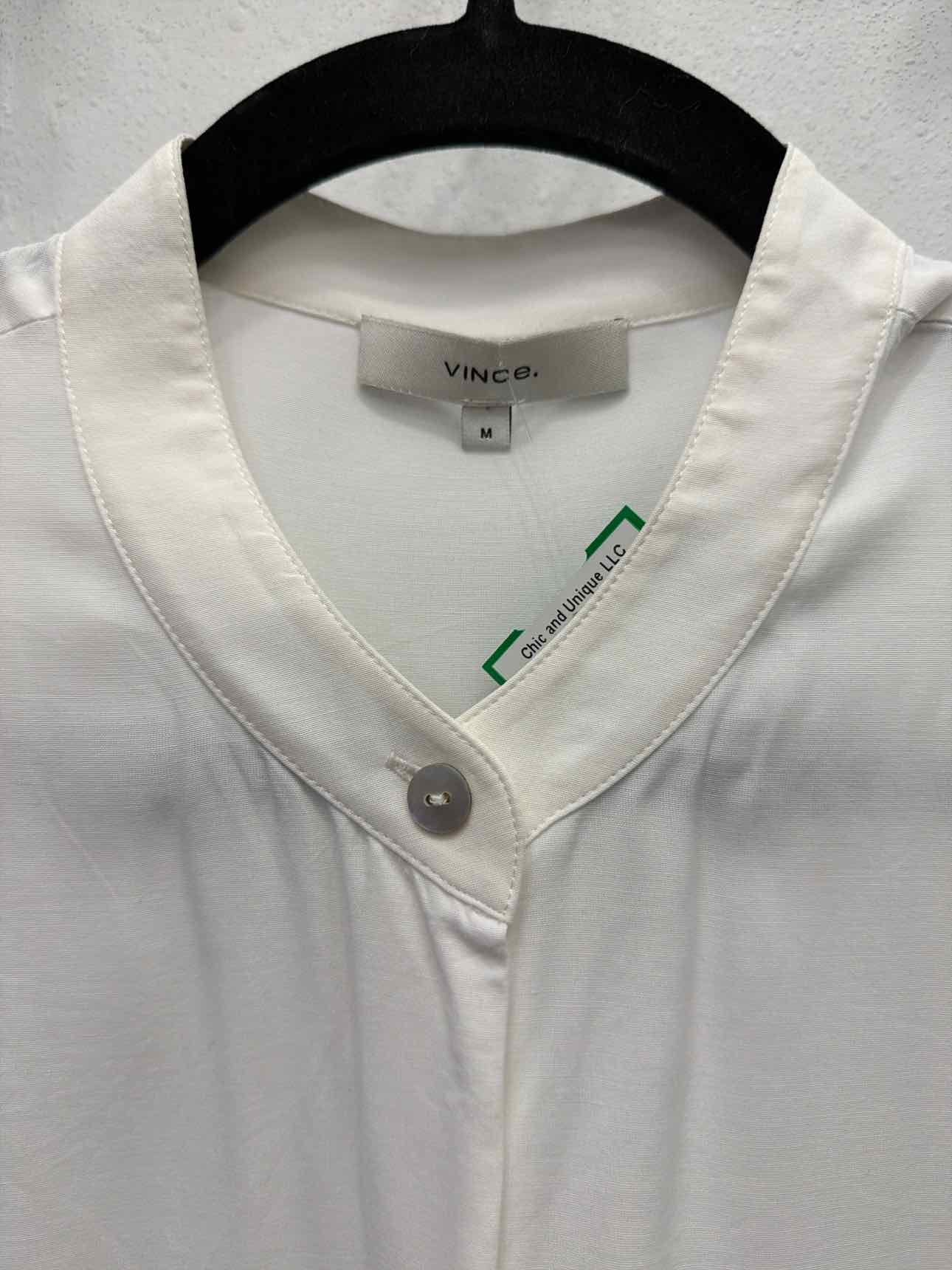 Vince Size Medium Peter Pan classic button down long sleeve Blouse White Top