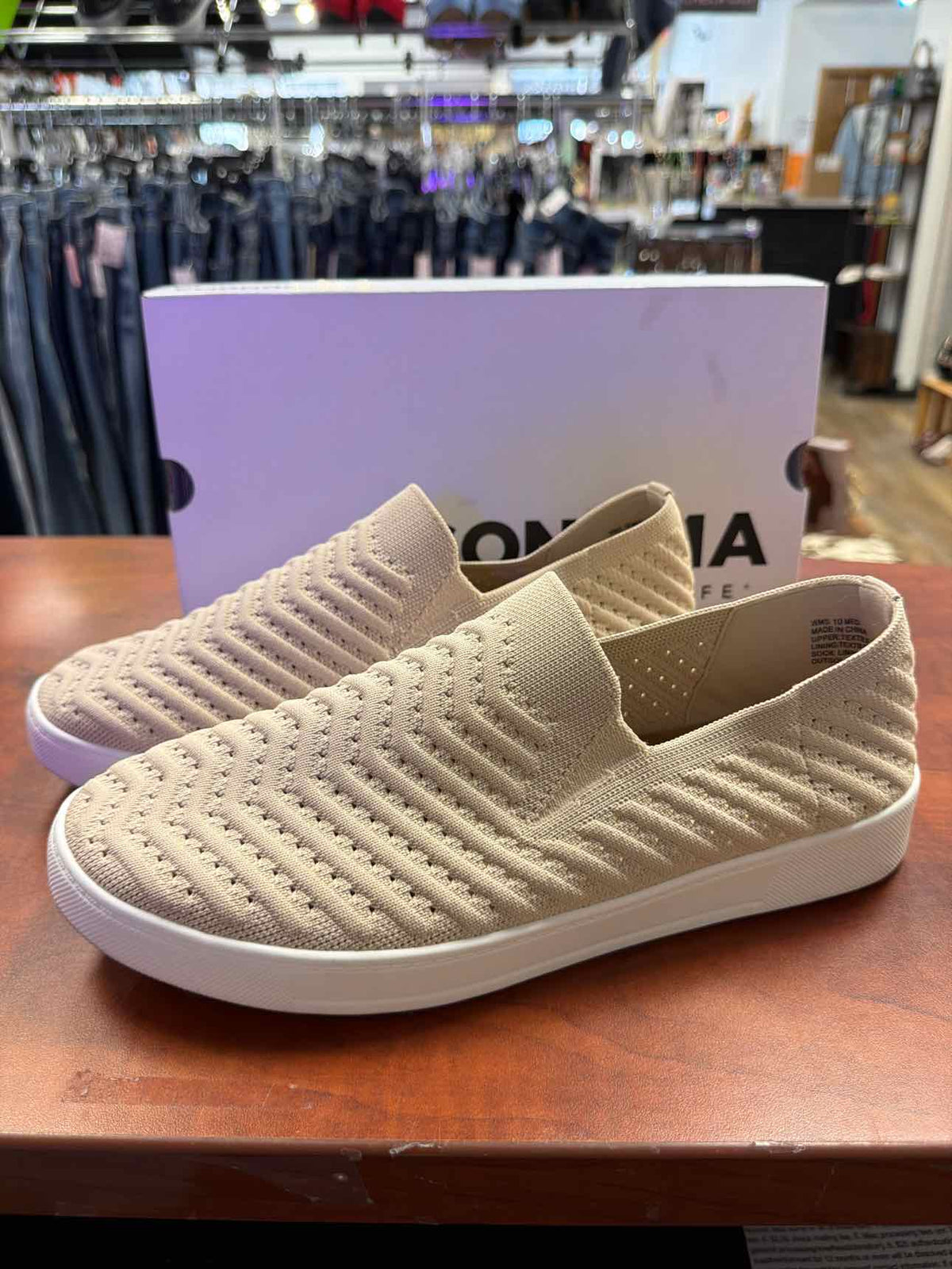 Sonoma Goods For Life Catahoula Women's Taupe Slip-On Shoes Size 10