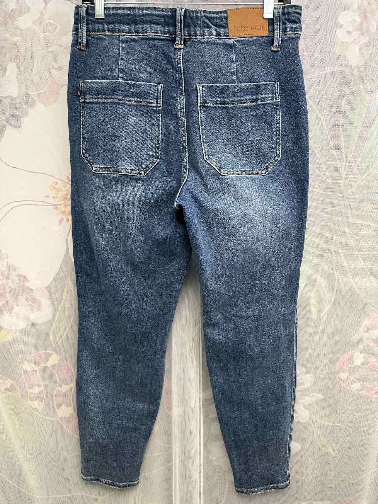 Judy Blue Medium Wash Denim Jogger Size 7/28 Denim Jeans