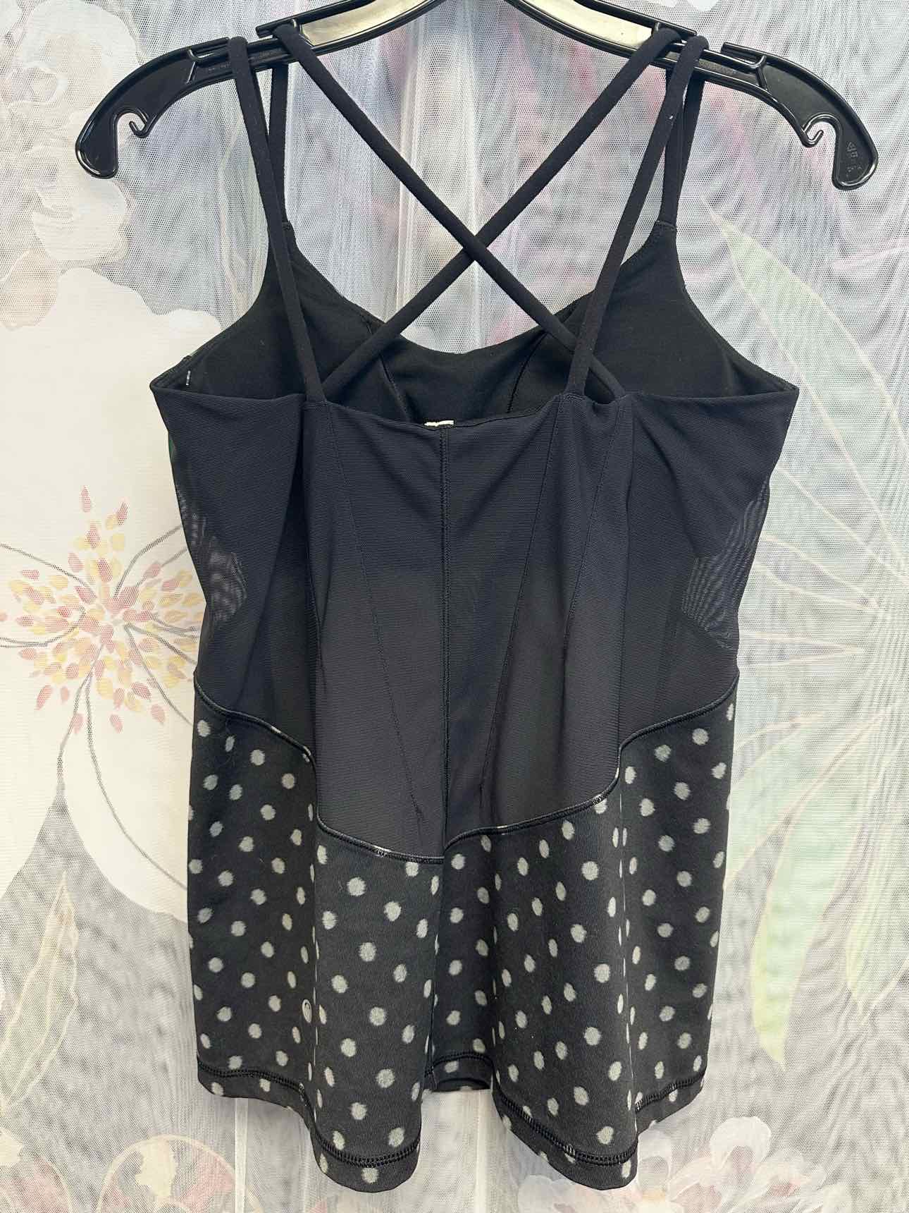Lululemon Exquisite Dot Print Racerback Mesh Size 8 Black Cami Tank Top