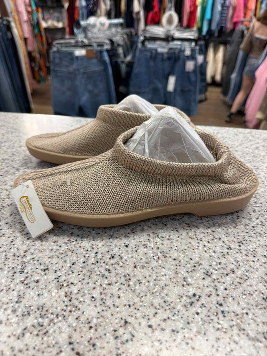 Arcopedico Size 40 Sec V Women's NEW Beige Shoes