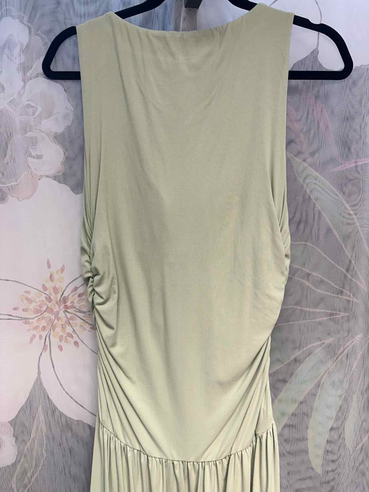 OGL NEW NWT Stretch Sleeveless Maxi Built-in-Bra Size Large Sage Dress