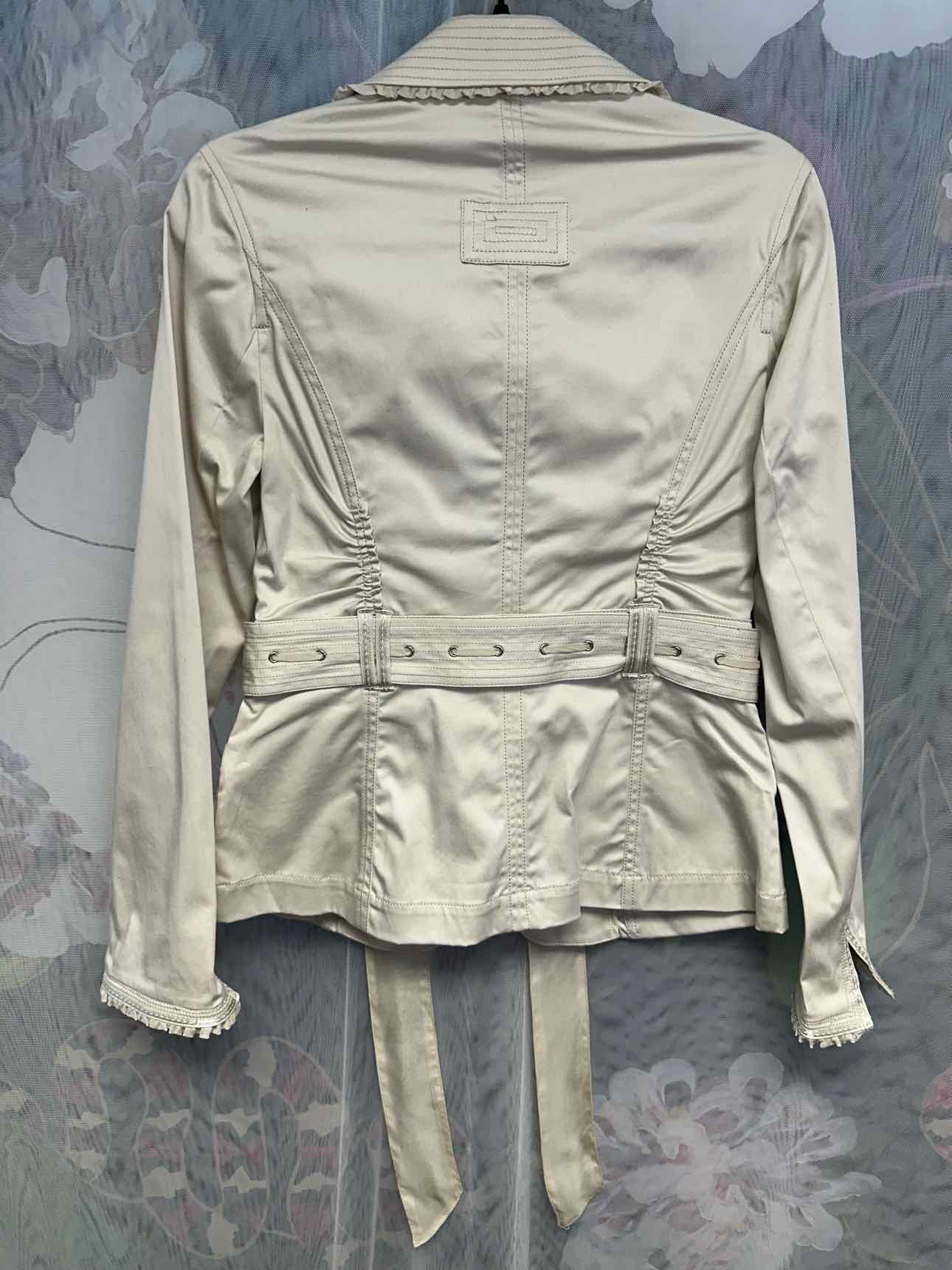 WHBM NEW NWT Ruffle Trim Lightweight Belted Blazer Size 2 Tan Jacket