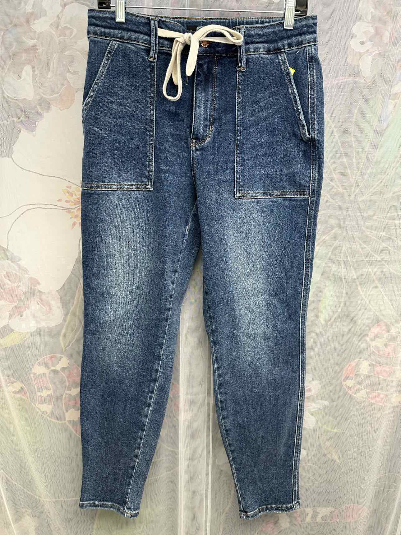 Judy Blue Medium Wash Denim Jogger Size 7/28 Denim Jeans