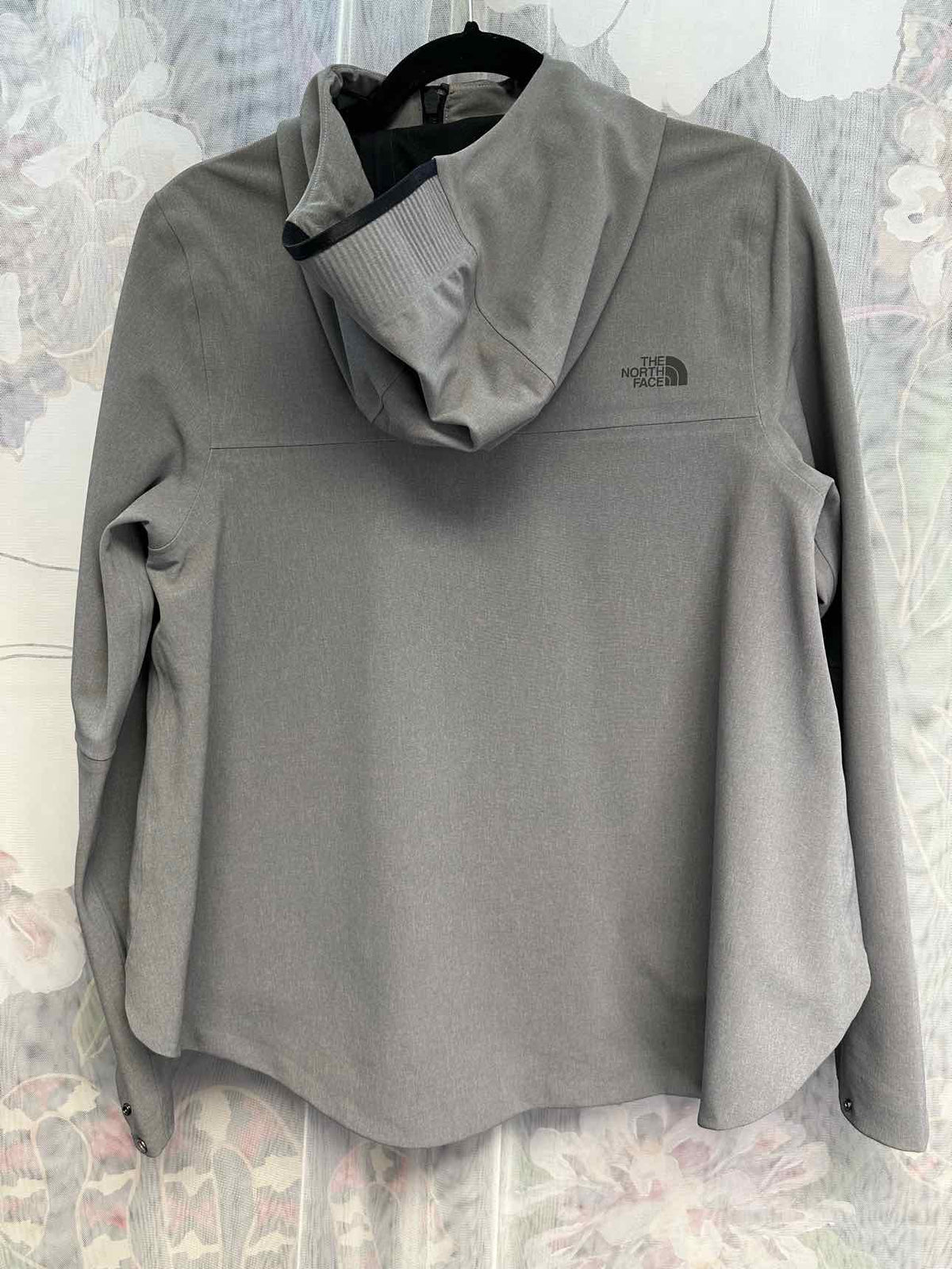 The North Face Apex Flex Pullover Rain Coat Hooded Size Small Grey Jacket