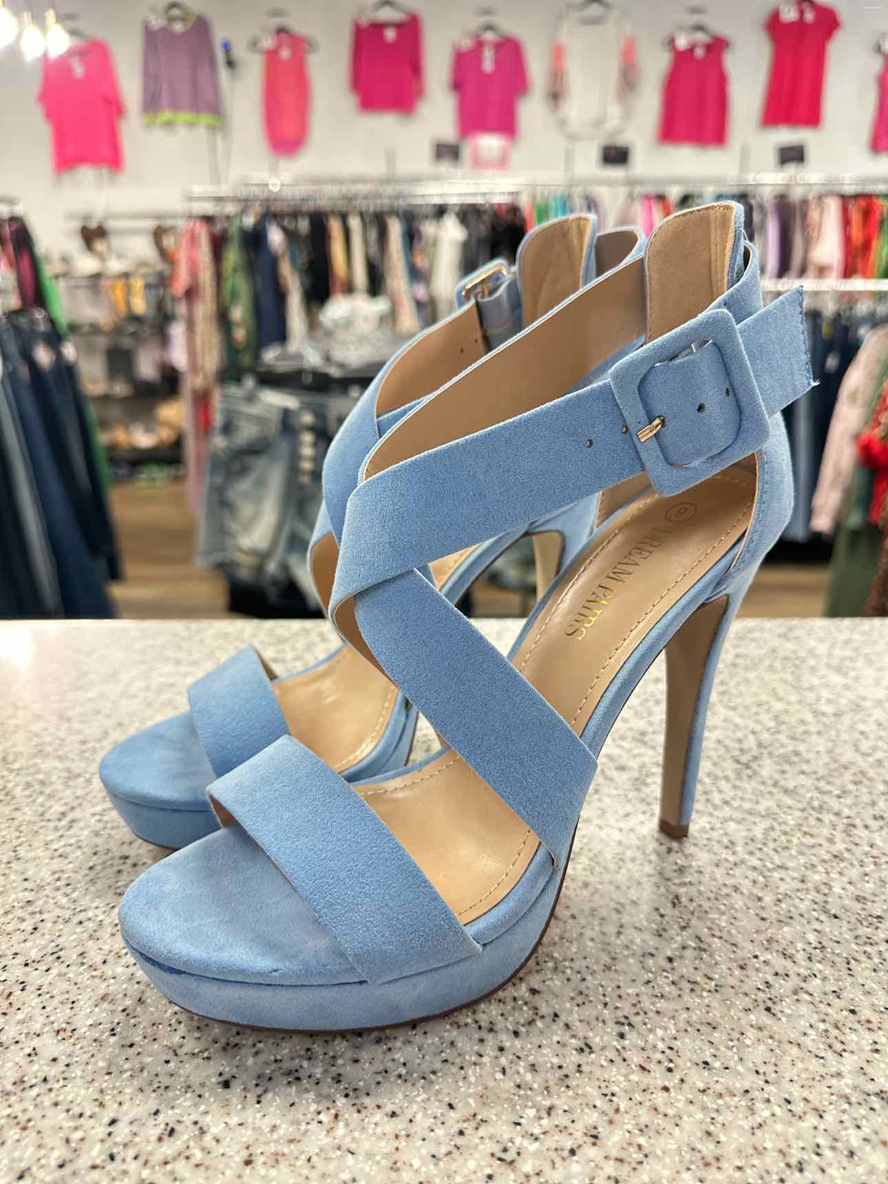 Dream Pairs Size 9 Light Blue Faux Suede 5" High Platform Wide Strappy Heels Sandal