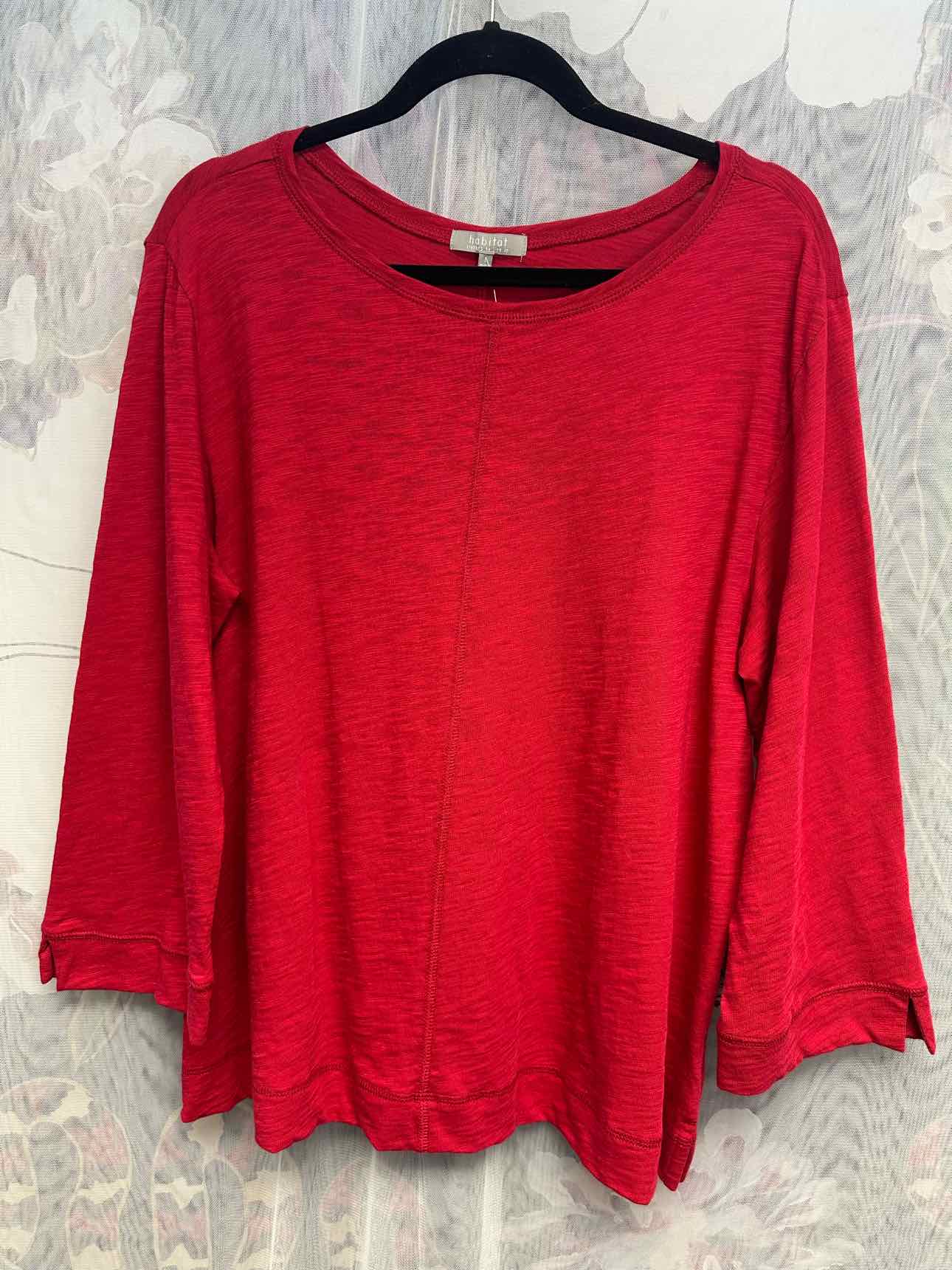 Habitat Size Large Red Top