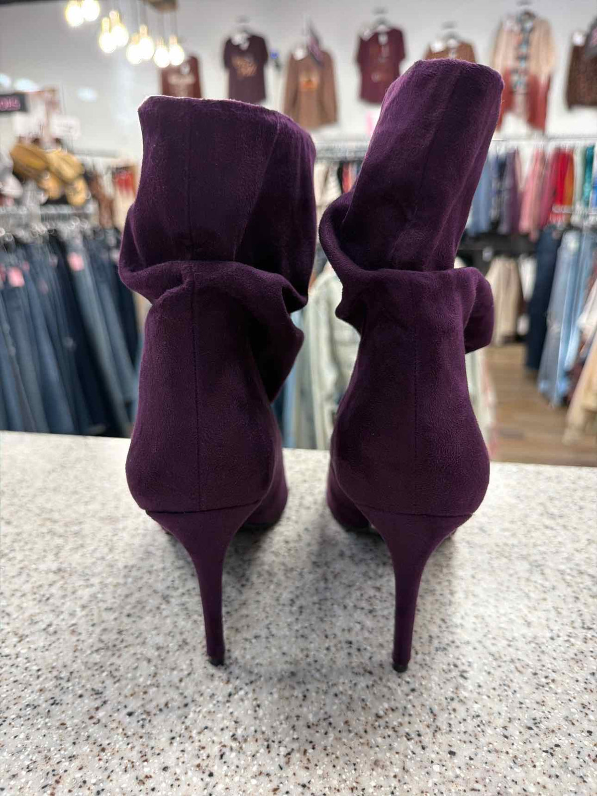 ShoeDazzle Rich Purple Faux-Suede Slouchy Stiletto Boots Woman's Size 9