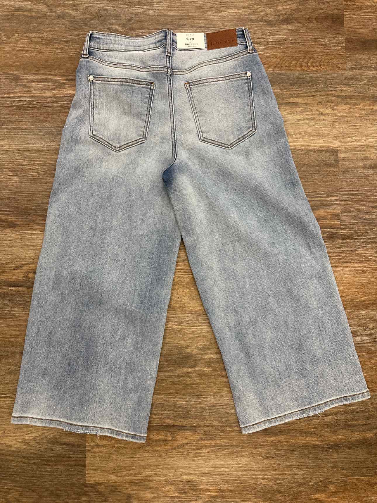 Judy Blue Mid Rise Wide Leg Crop Denim Jeans