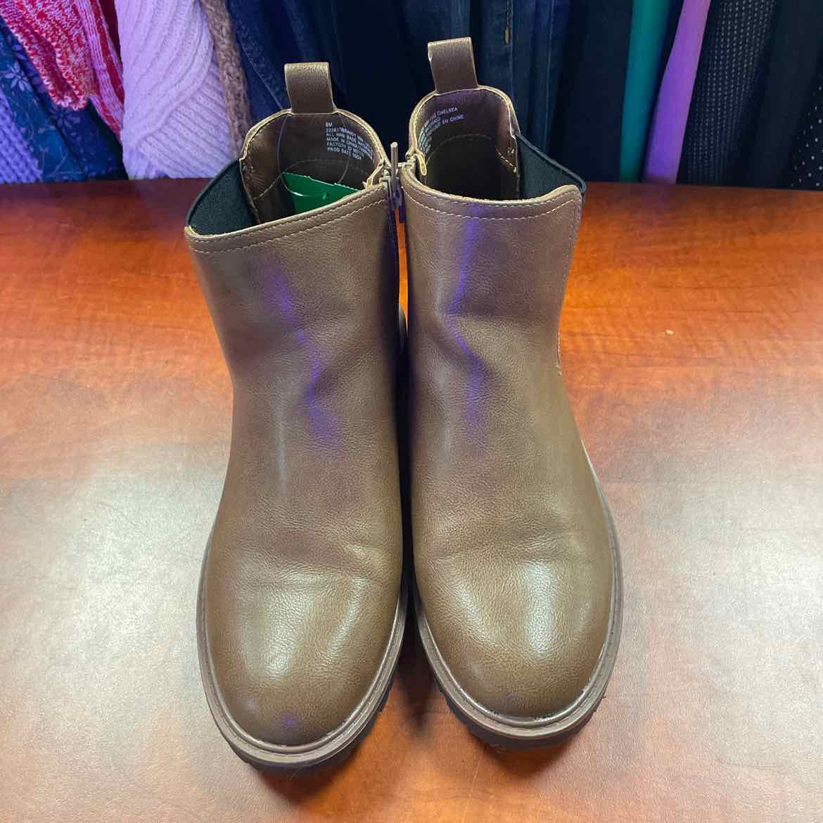 Maurices Women's Brown Chelsea Ankle Boots Size 8