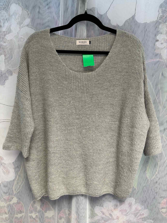 Soaked Size Medium Grey Top