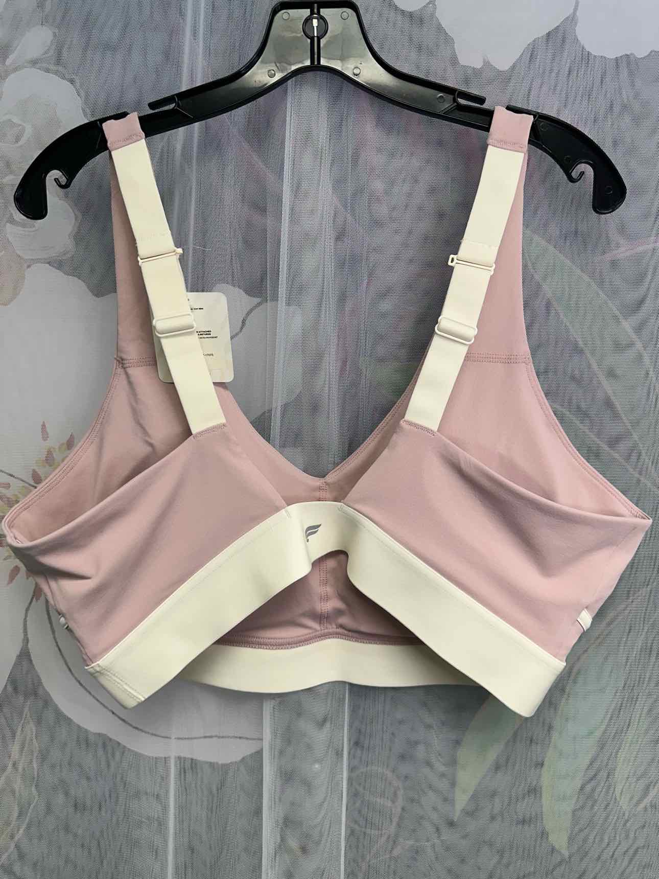 Fabletics NEW NWT All Day Every Day Stretch Adjustable Sports Bra 1X Pastel Pink