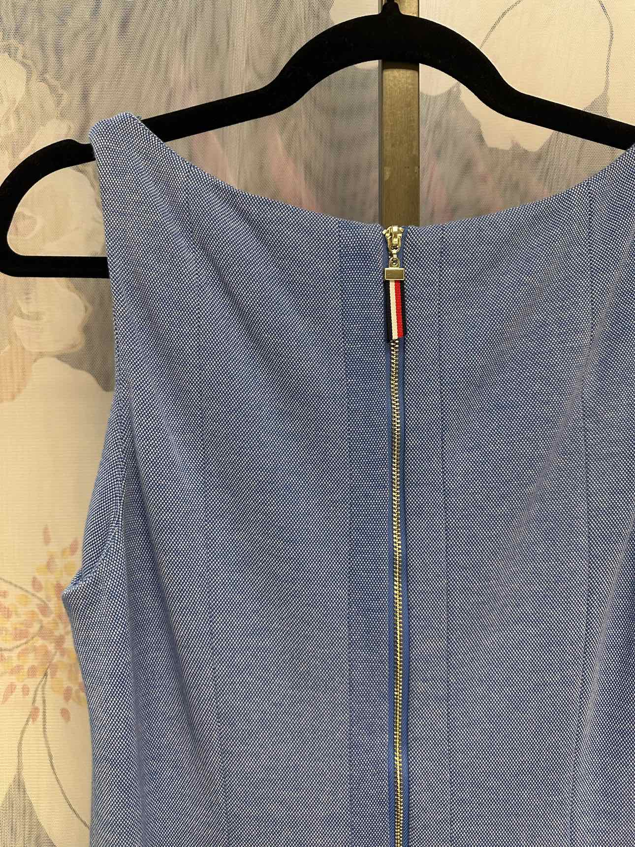 Tommy Hilfiger 10 Blue Heavy Weight Sleeveless Paneled Dress