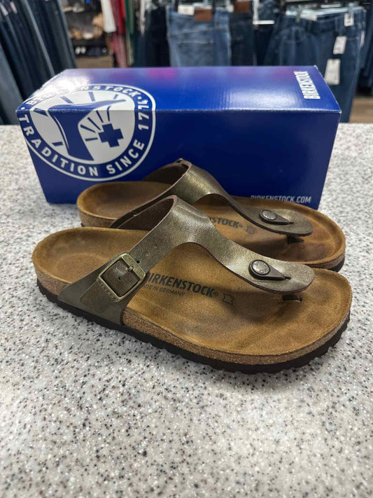 Birkenstock Size 38 Golden Brown Narrow Gizeh Classic Thong Sandal