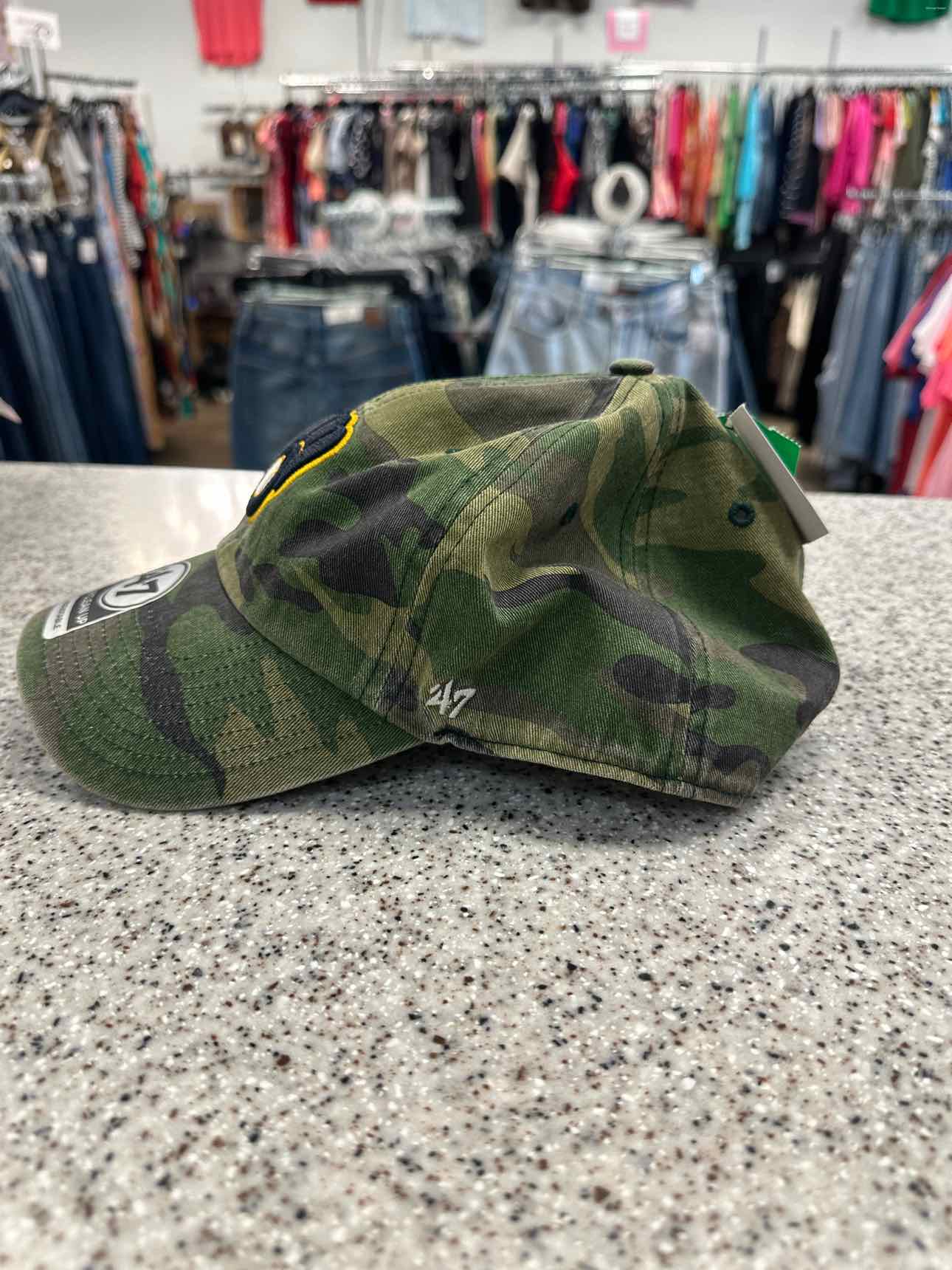 47 Brand NEW MKE Brewers baseball cap One Size Camo Hat