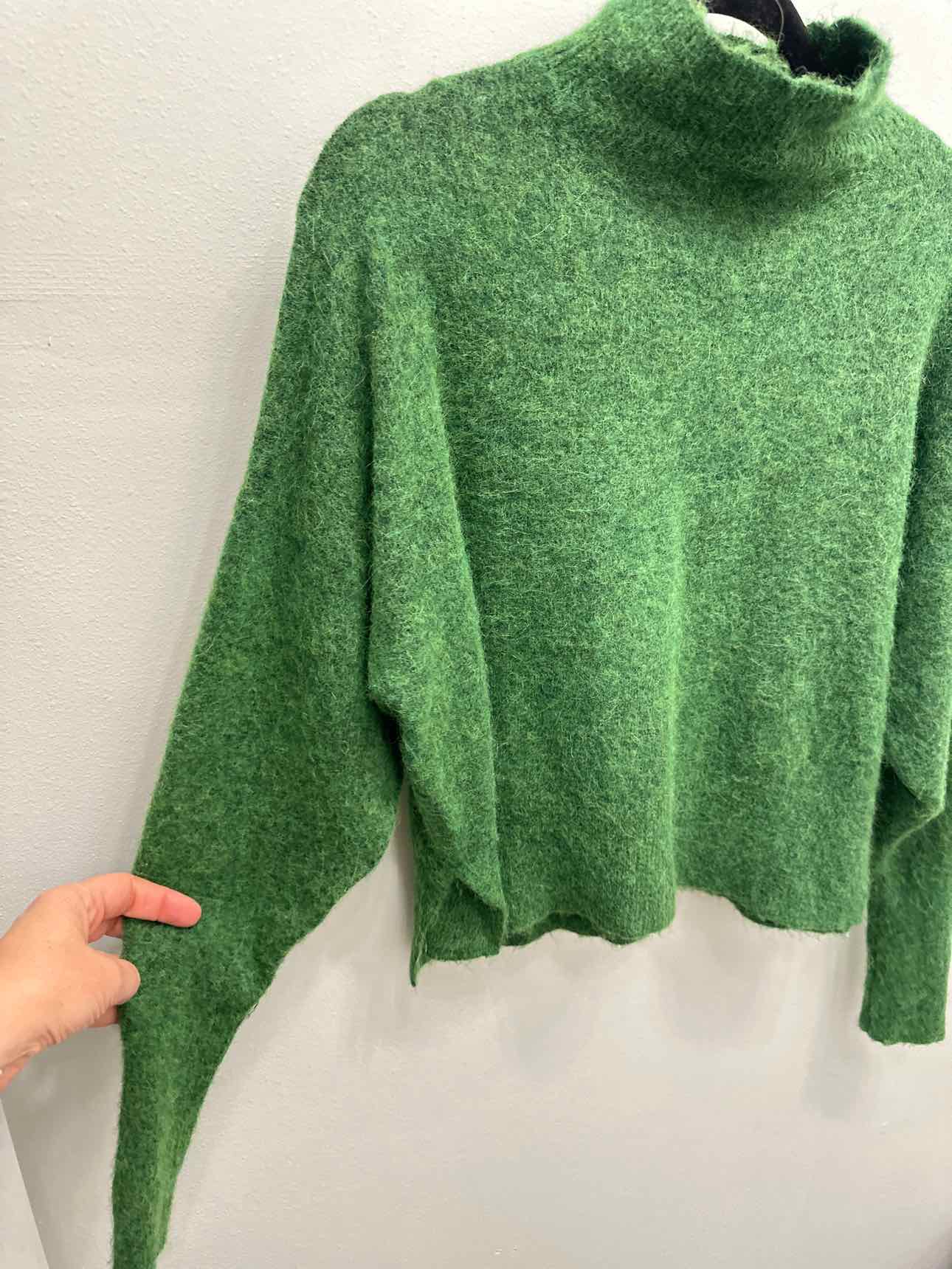 Topshop Size 4/6 Green Top