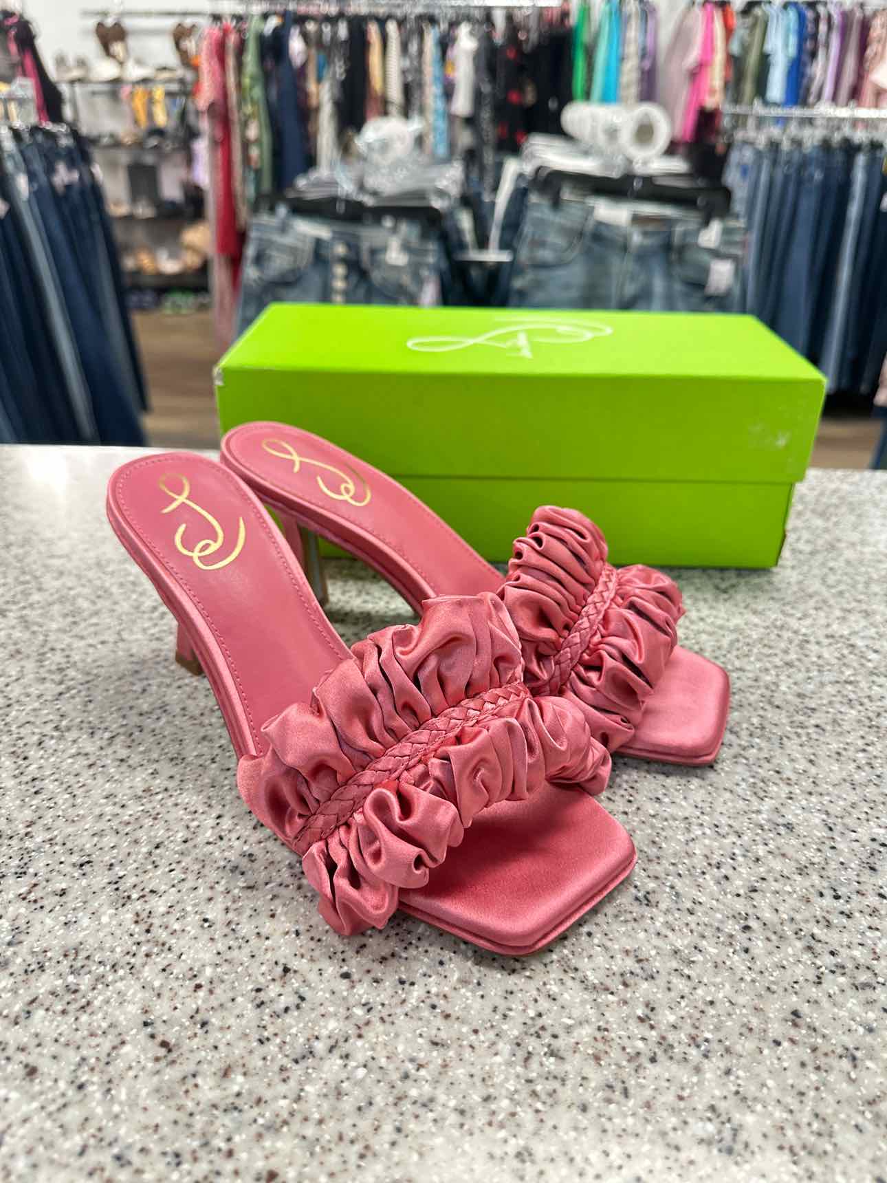 Sam Edelman Size 7 1/2 Kady Carmine Rose Ruched Ruffles Square Toe Mules Sandals