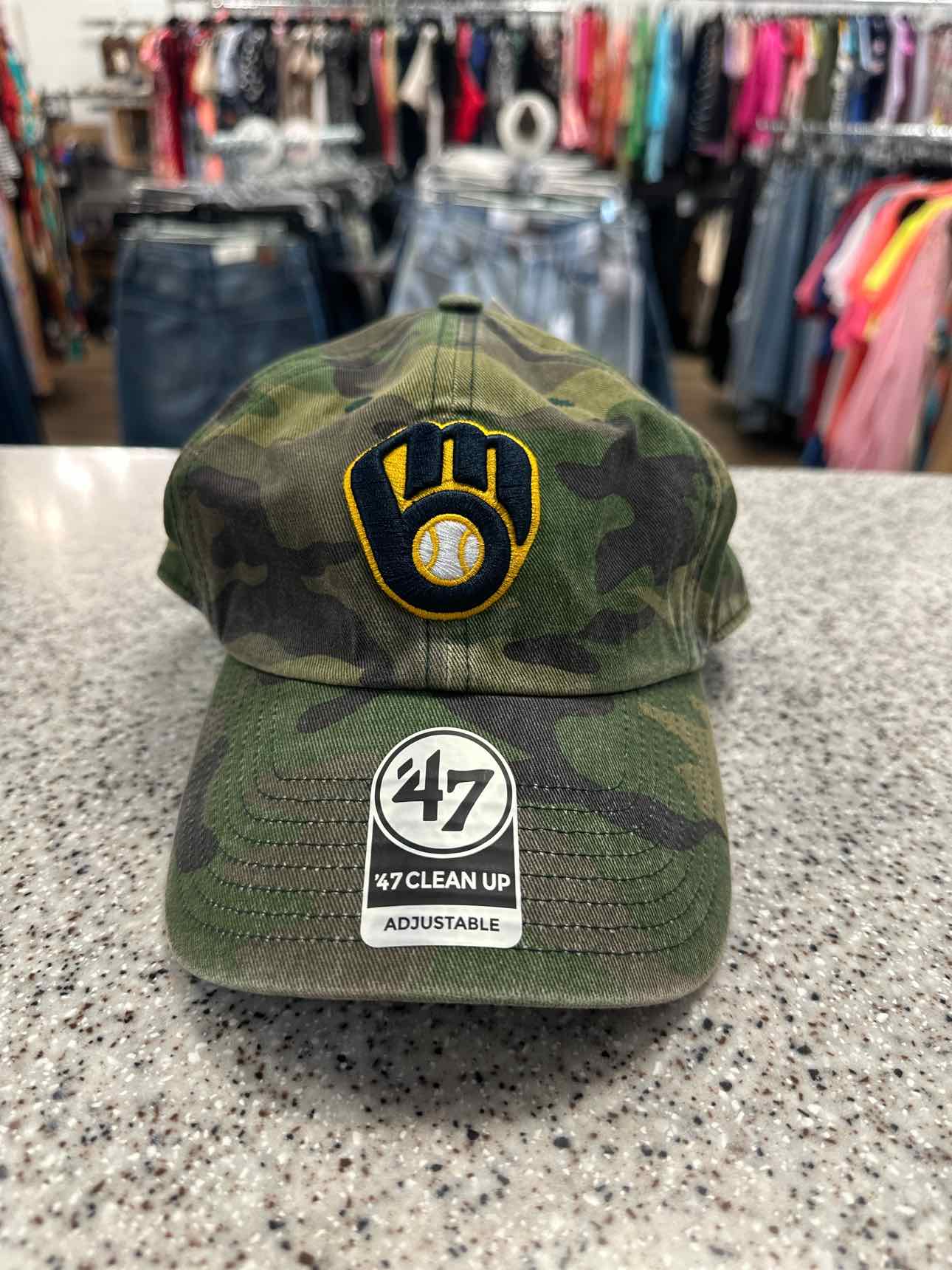 47 Brand NEW MKE Brewers baseball cap One Size Camo Hat