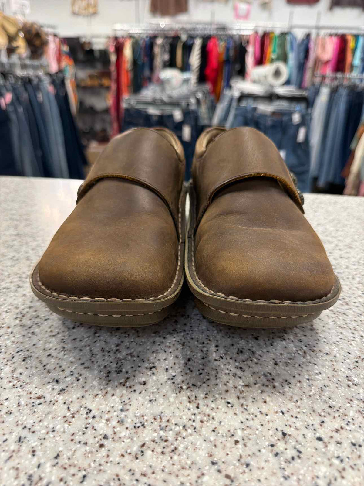 Alegria Size 39 Leather Comfort Slip-On Velcro with Button Brown Shoes