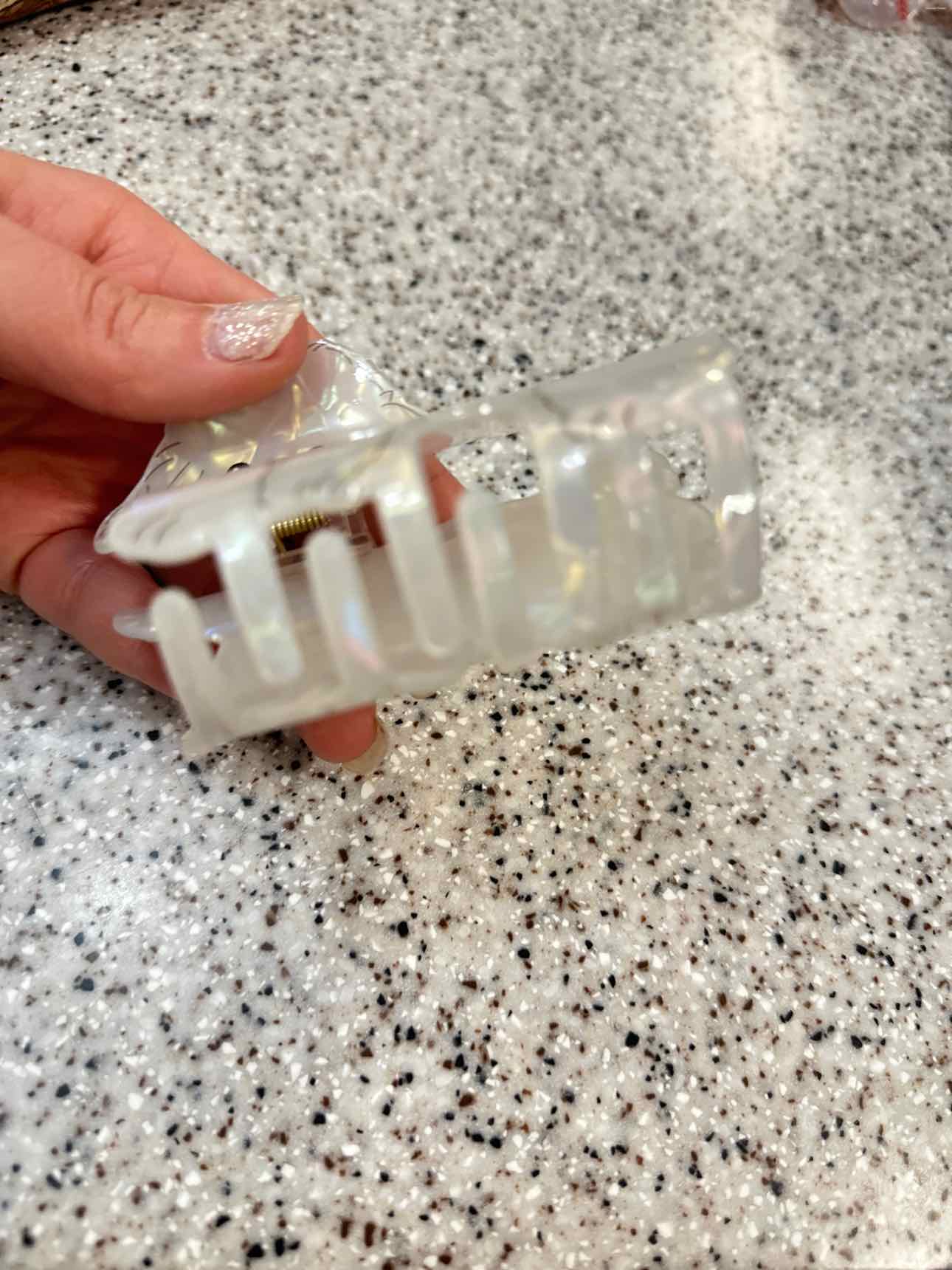 Fun Hair Claw Clip