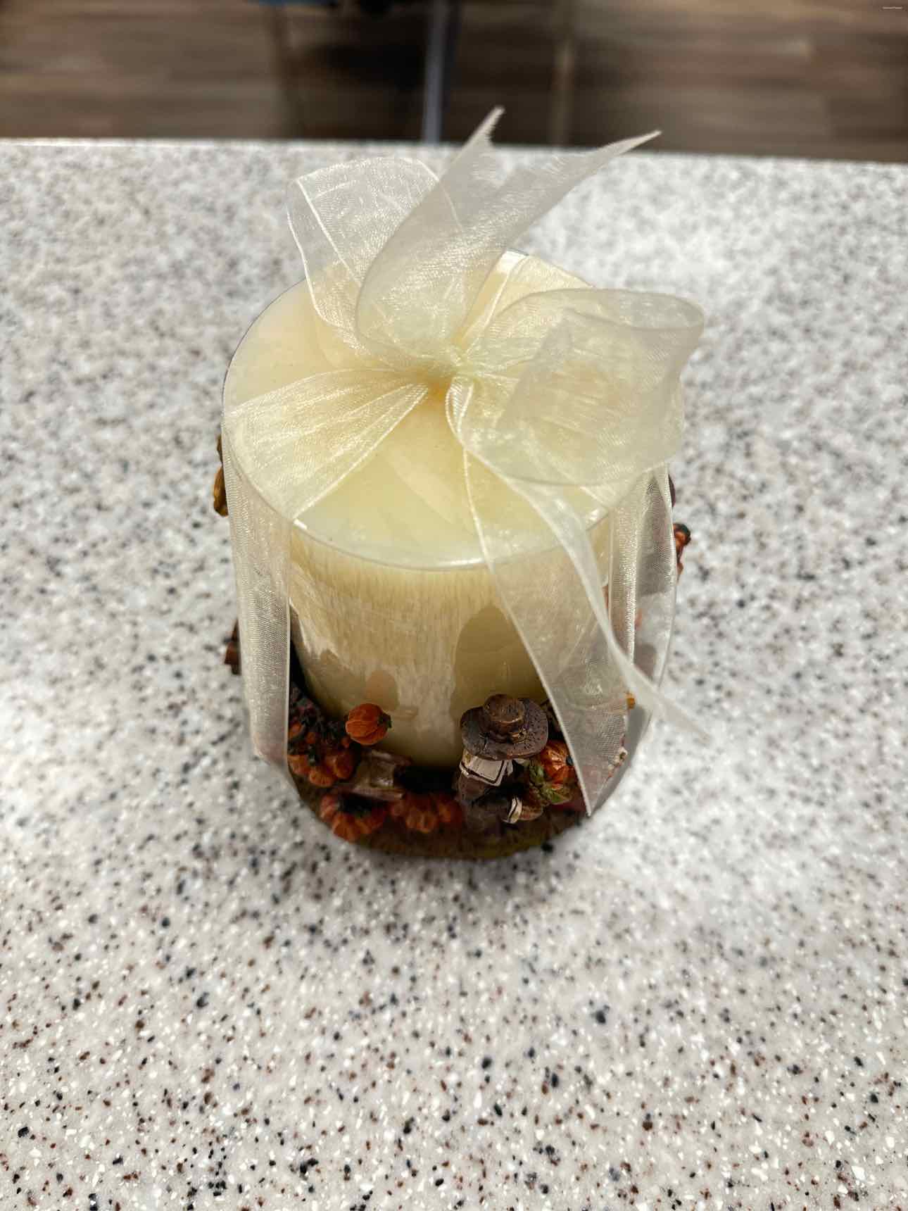 NEW Fall Pumpkins Harvest Country and Candle Home Decor