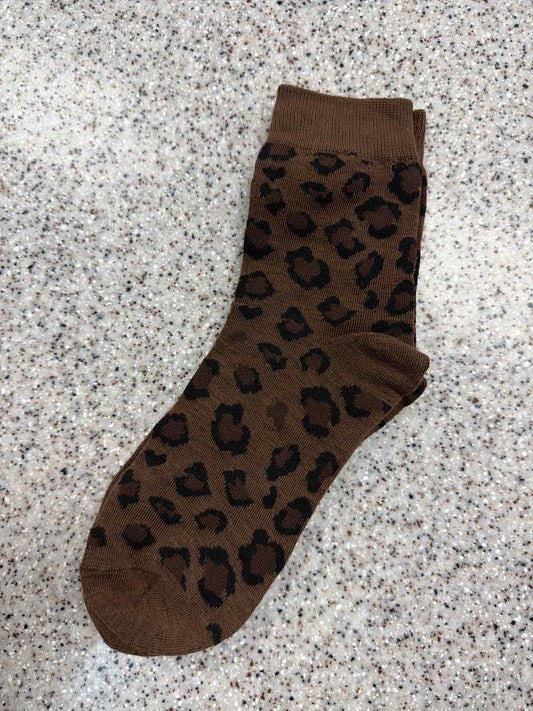 Leopard Print Quarter Crew Socks Woman's Size 8-10