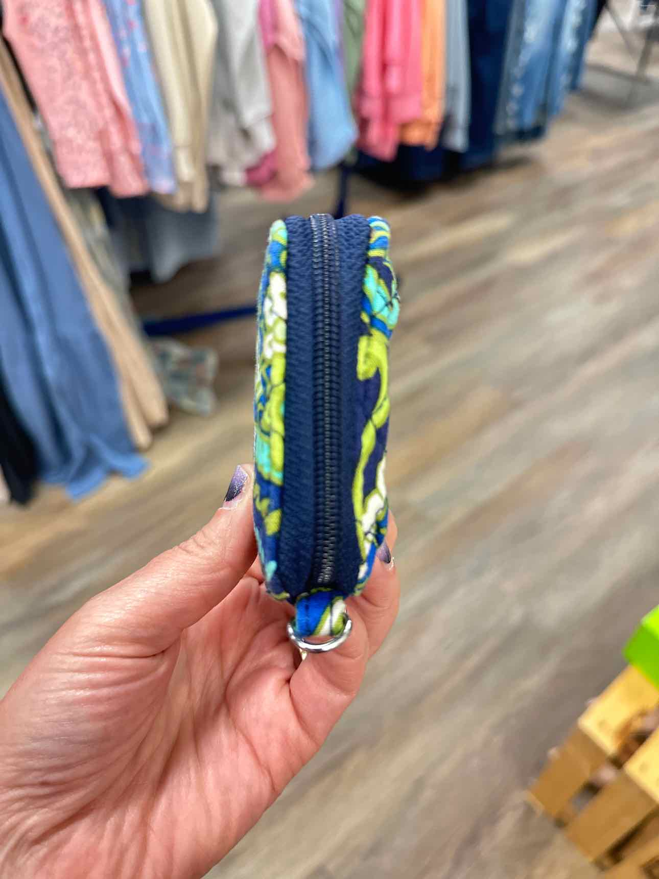 Vera Bradley Rhythm & Blues Paisley Pattern Zipper Wristlet Blue Green Wallet