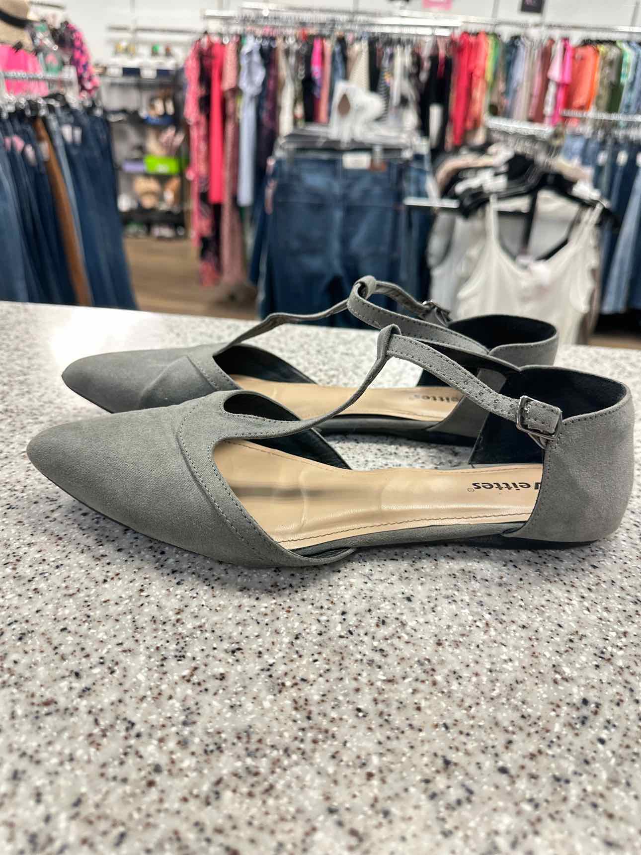 Veittes Size 9 Gray Shoes