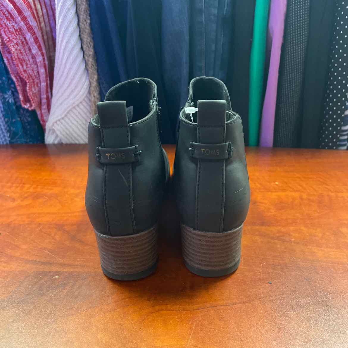 TOMS Wedge Ankle Booties Size 5
