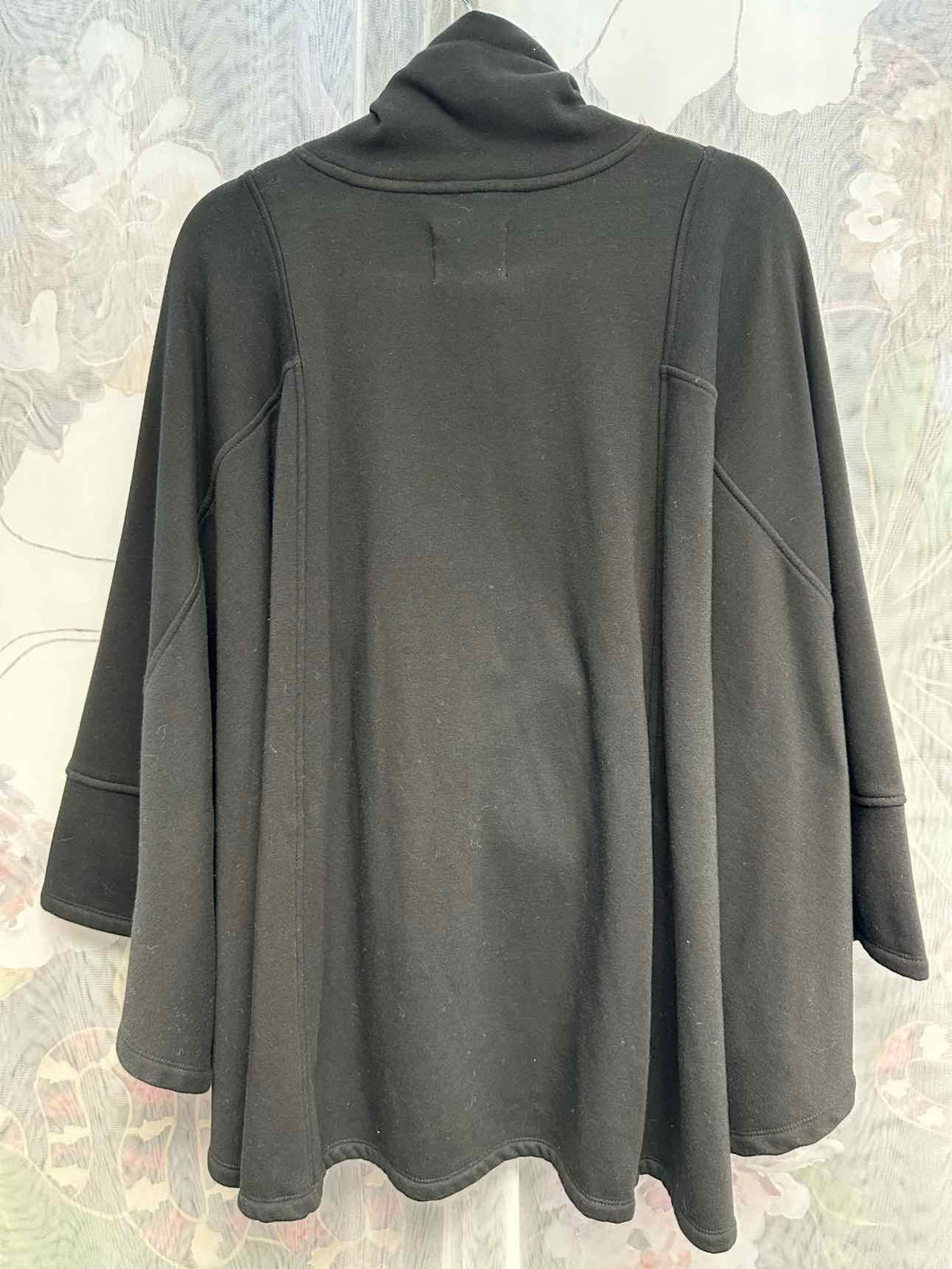 UGG Size XS/Small Black Poncho