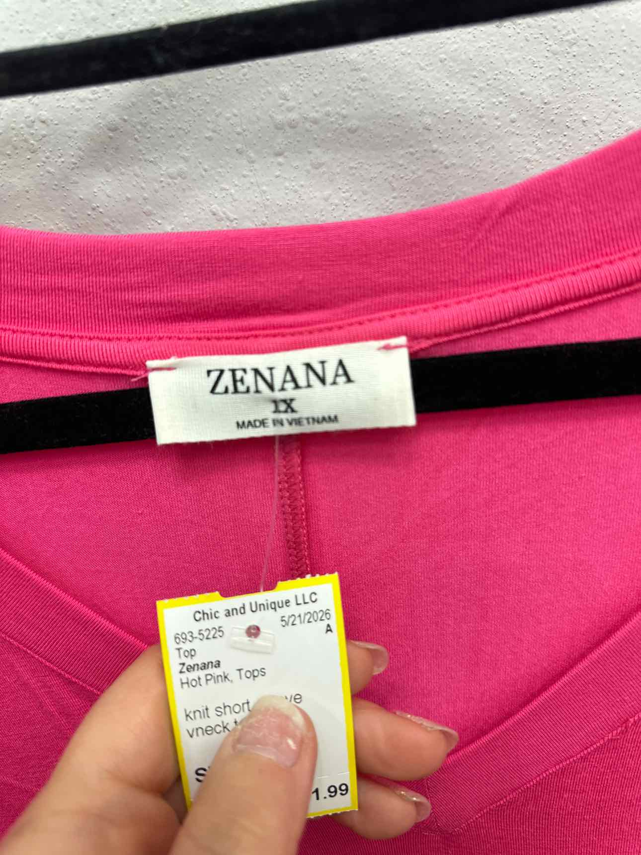 Zenana Size 1X Hot Pink Short Sleeve Knit Top