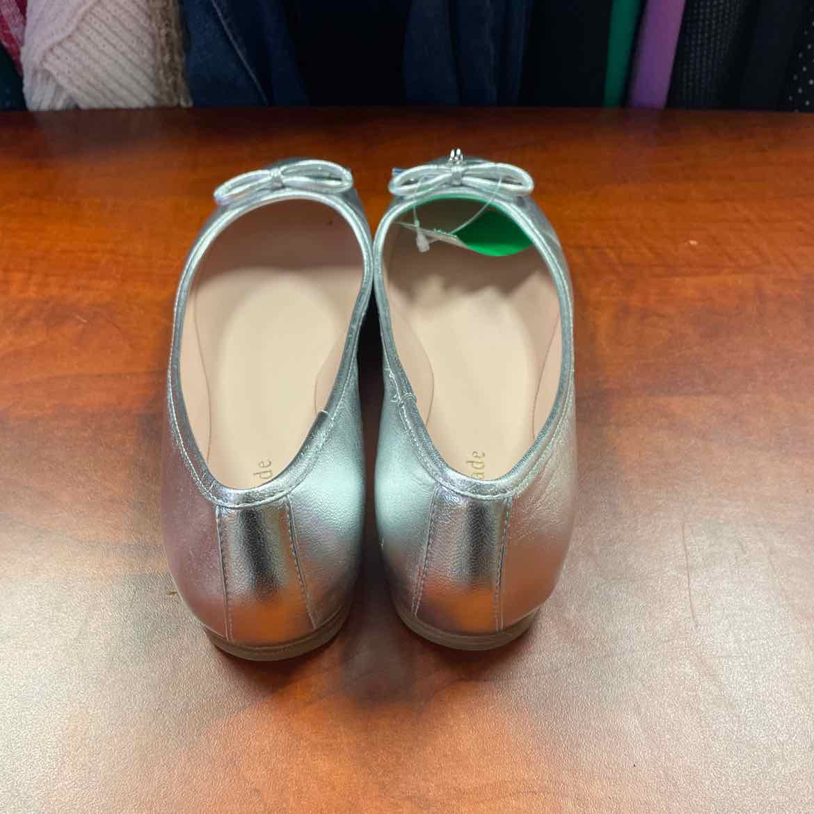 Kate Spade New York Silver Leather Willa Ballet Flats Size 7 1/2