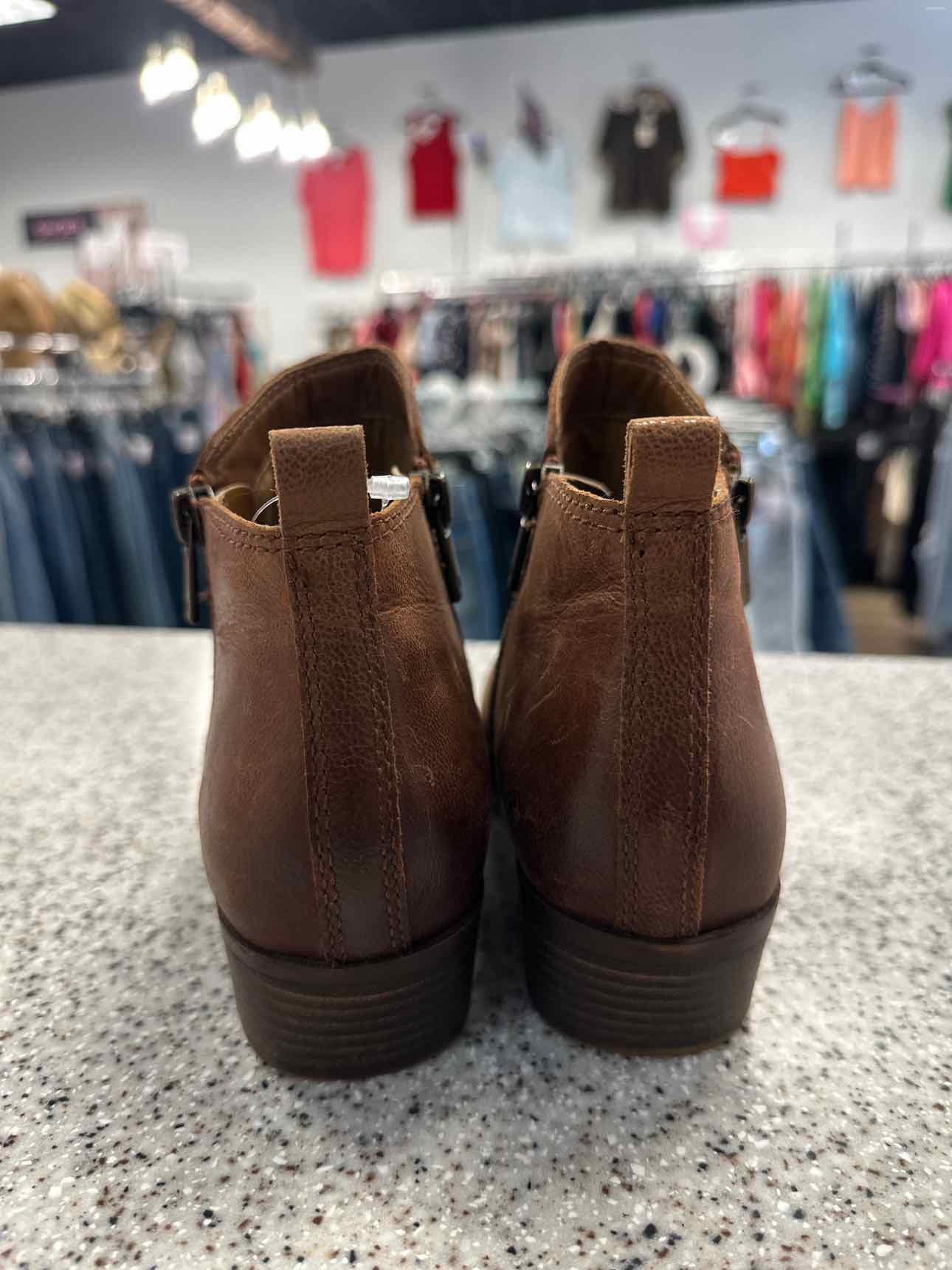 Lucky Brand Size 8 'Basel' leather ankle Brown Booties Boots