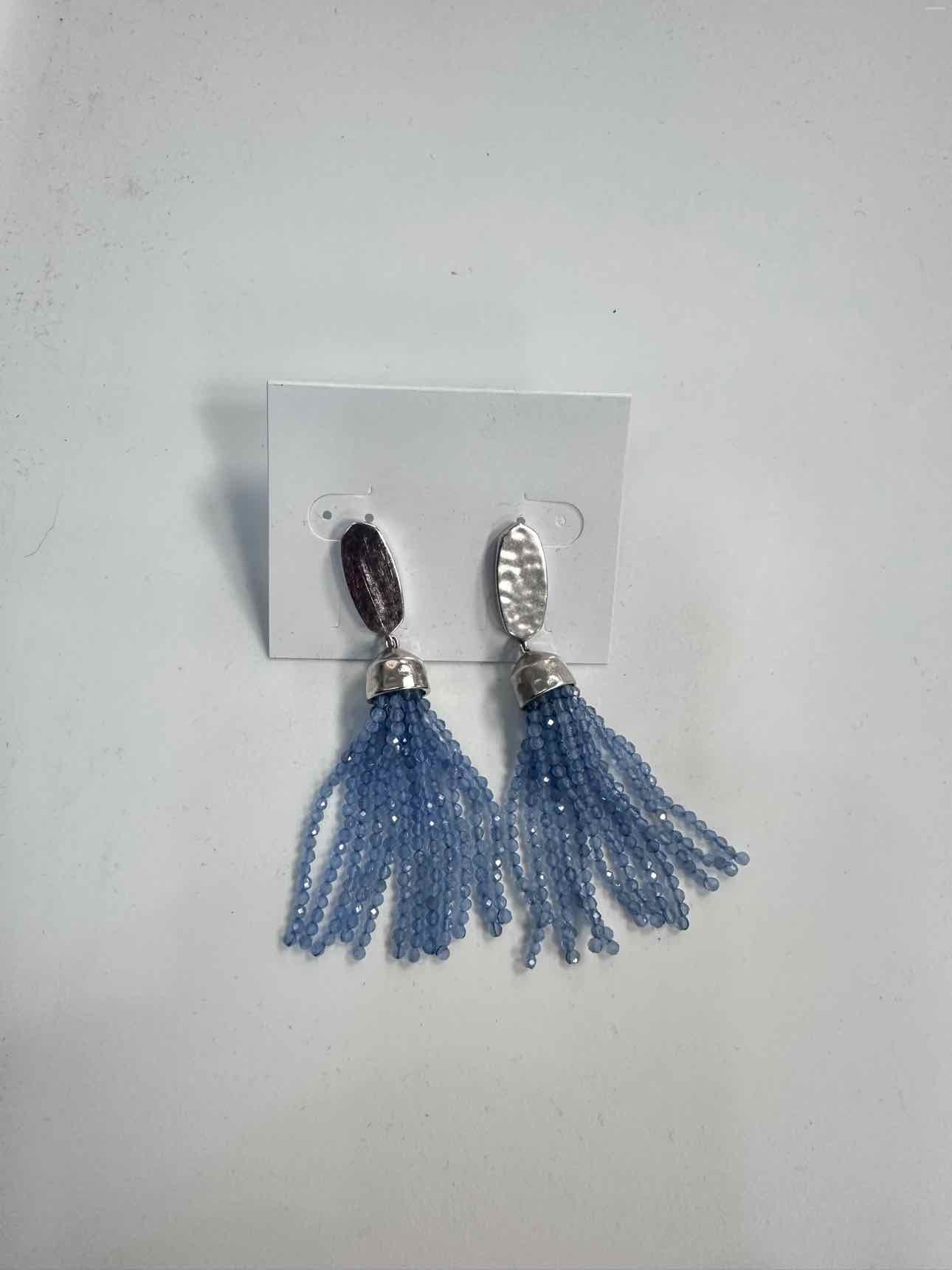 Kendra Scott Marin Tassel Hammered Silver-Tone Oval Post Dangle Blue Earrings