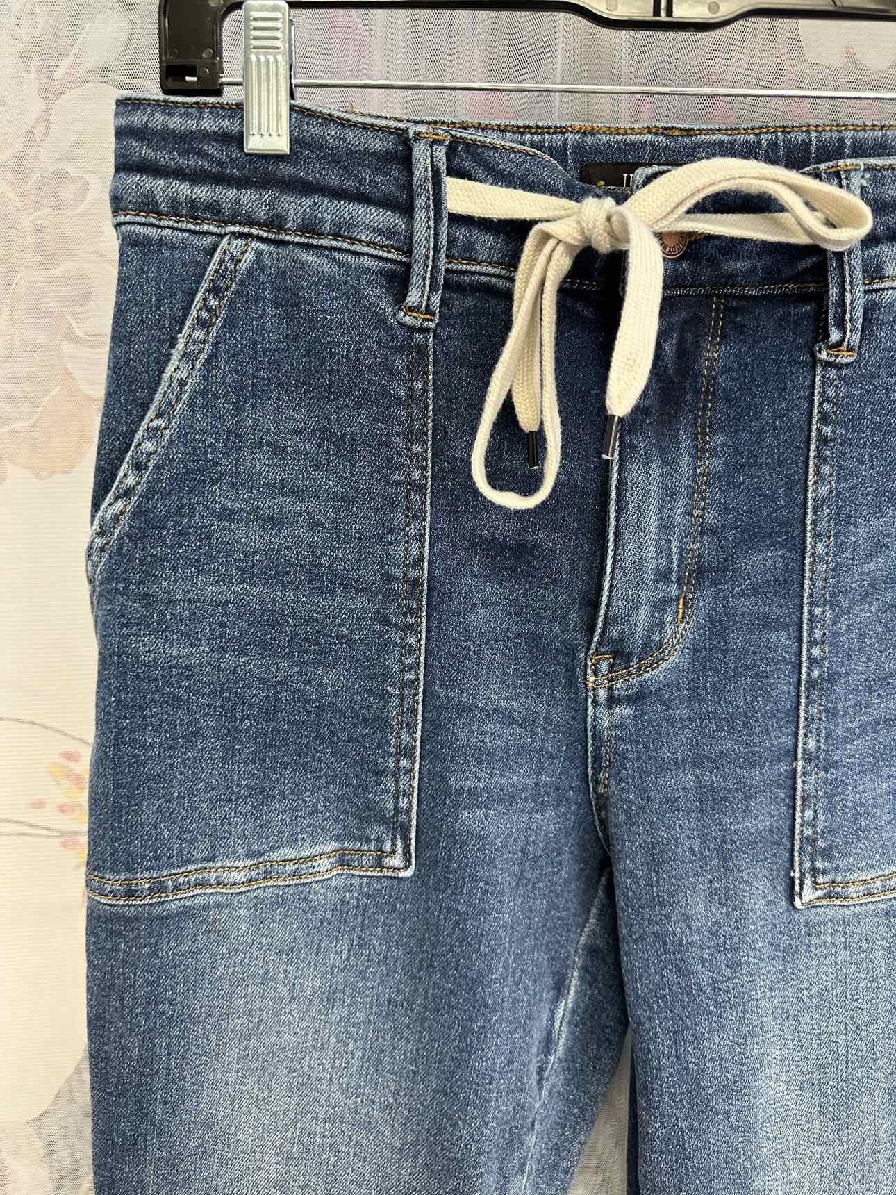 Judy Blue Medium Wash Denim Jogger Size 7/28 Denim Jeans