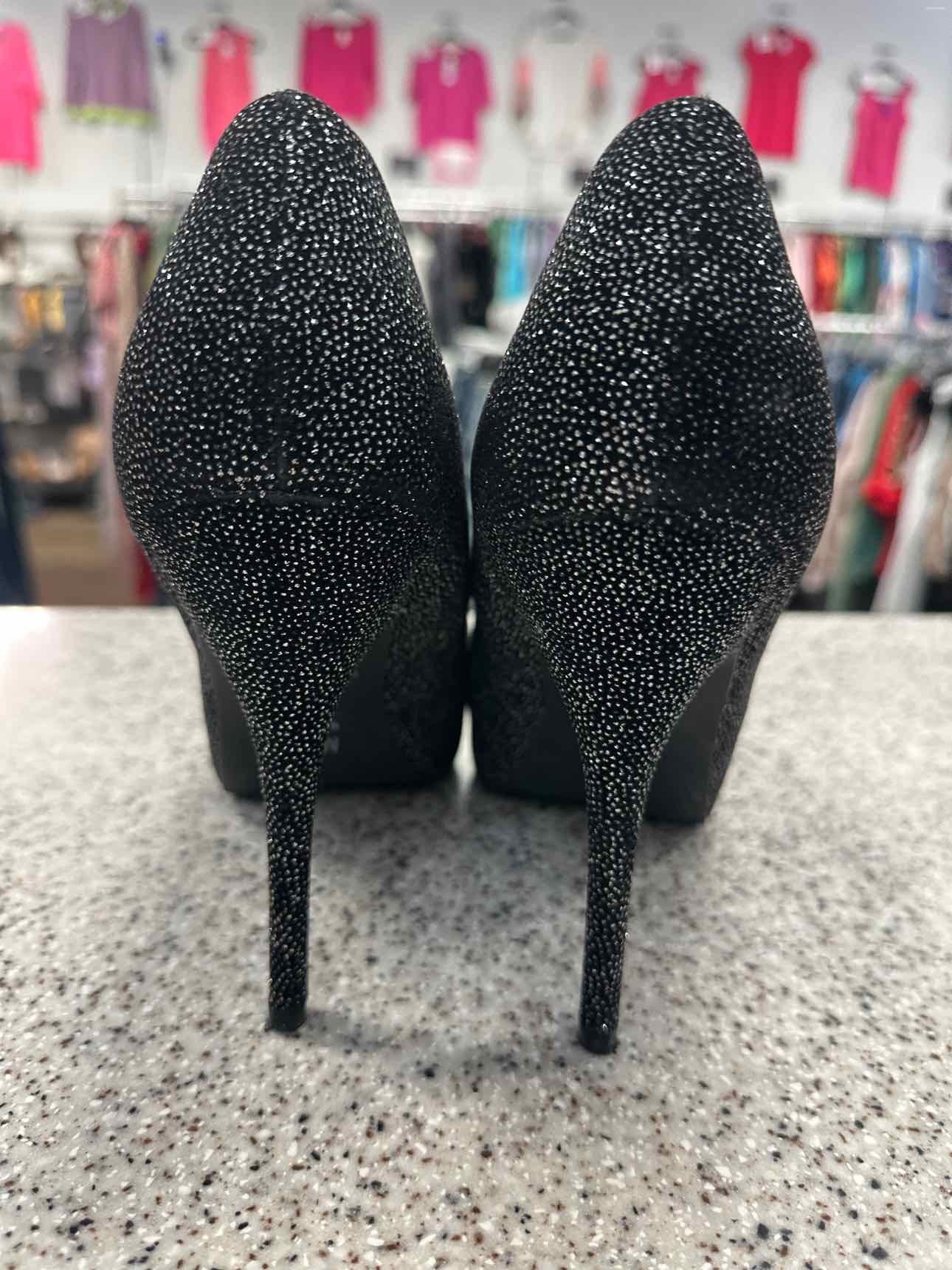 Mix No 6 Sarti Black Glitter Platform Pump Size 9.5  Shoes
