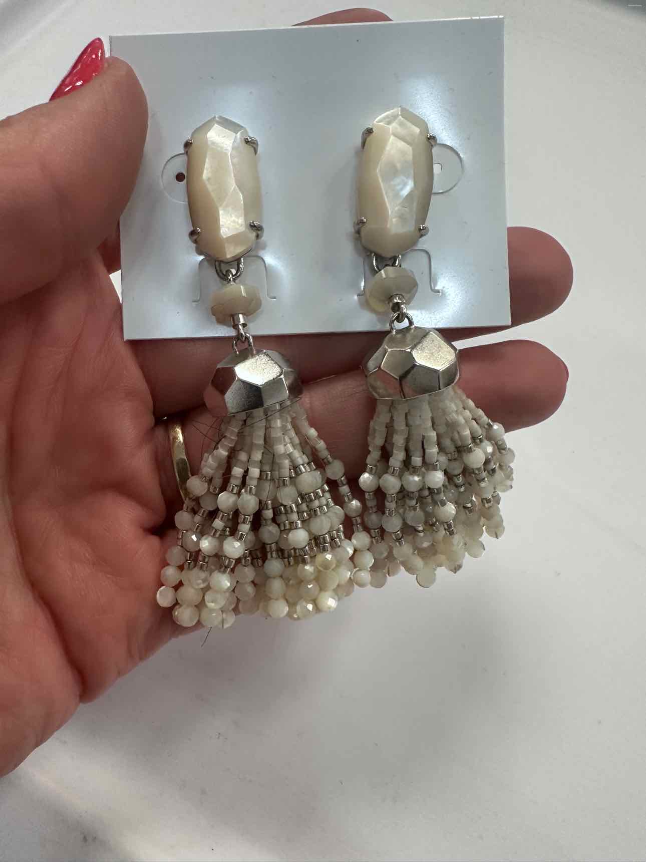 Kendra Scott Dove Ivory Mother of Pearl Silver-Plated Beaded Tassle Earring