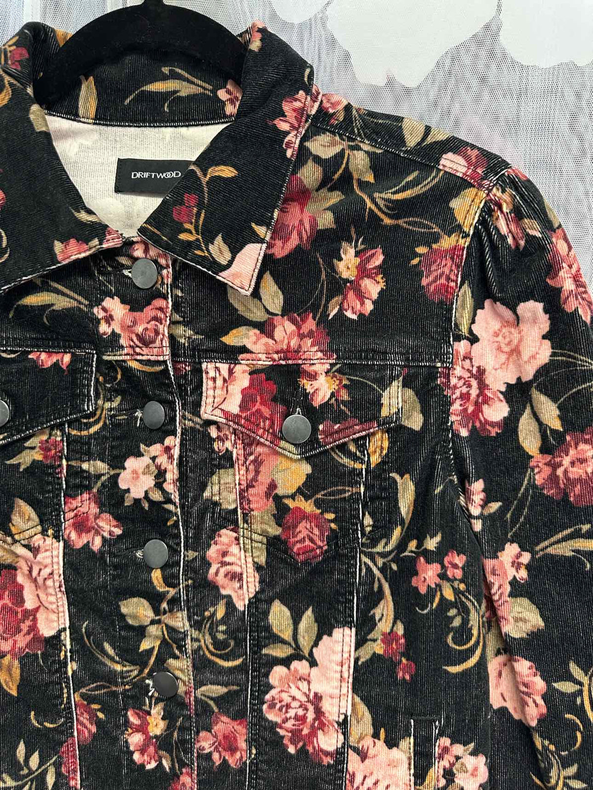 Driftwood Faux Suede Ribbed Floral Button Down Classic Small Black/Pink Jacket
