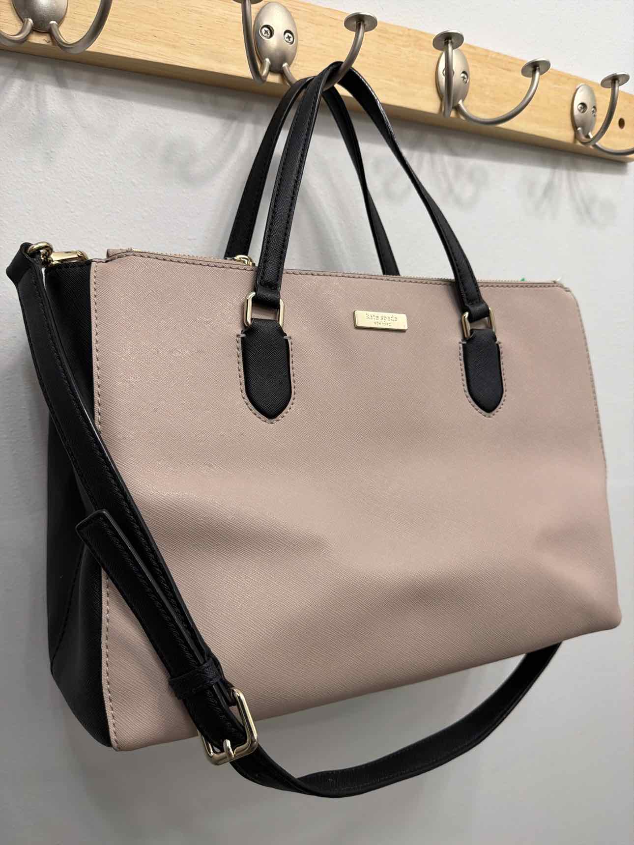 Kate Spade Leighann Laurel Way Leather 2-way Tan and Black Satchel Handbags
