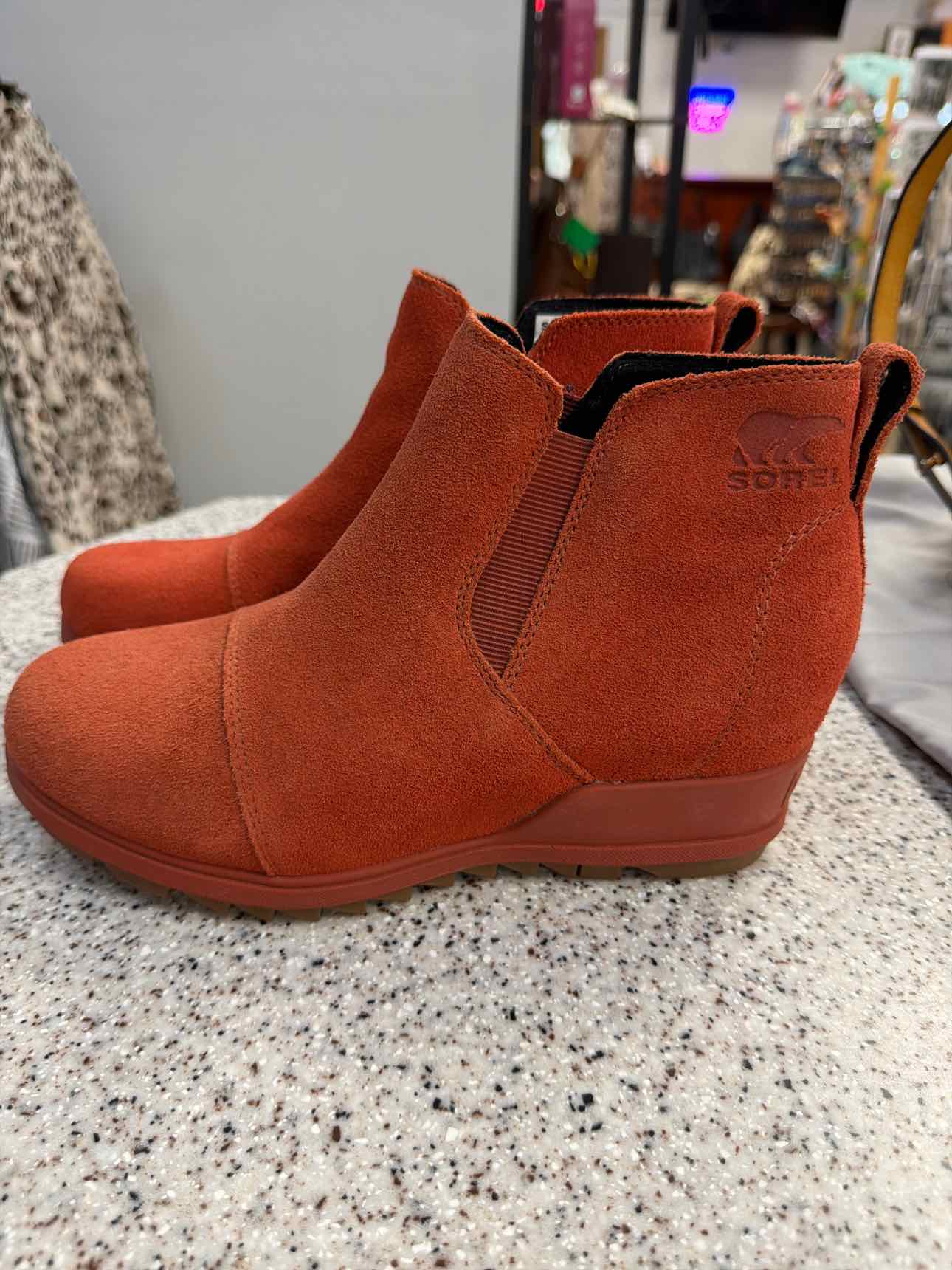 Sorel 7.5 Women's Evie Pull On Waterproof Suede Leather Wedge Warp Red Boots
