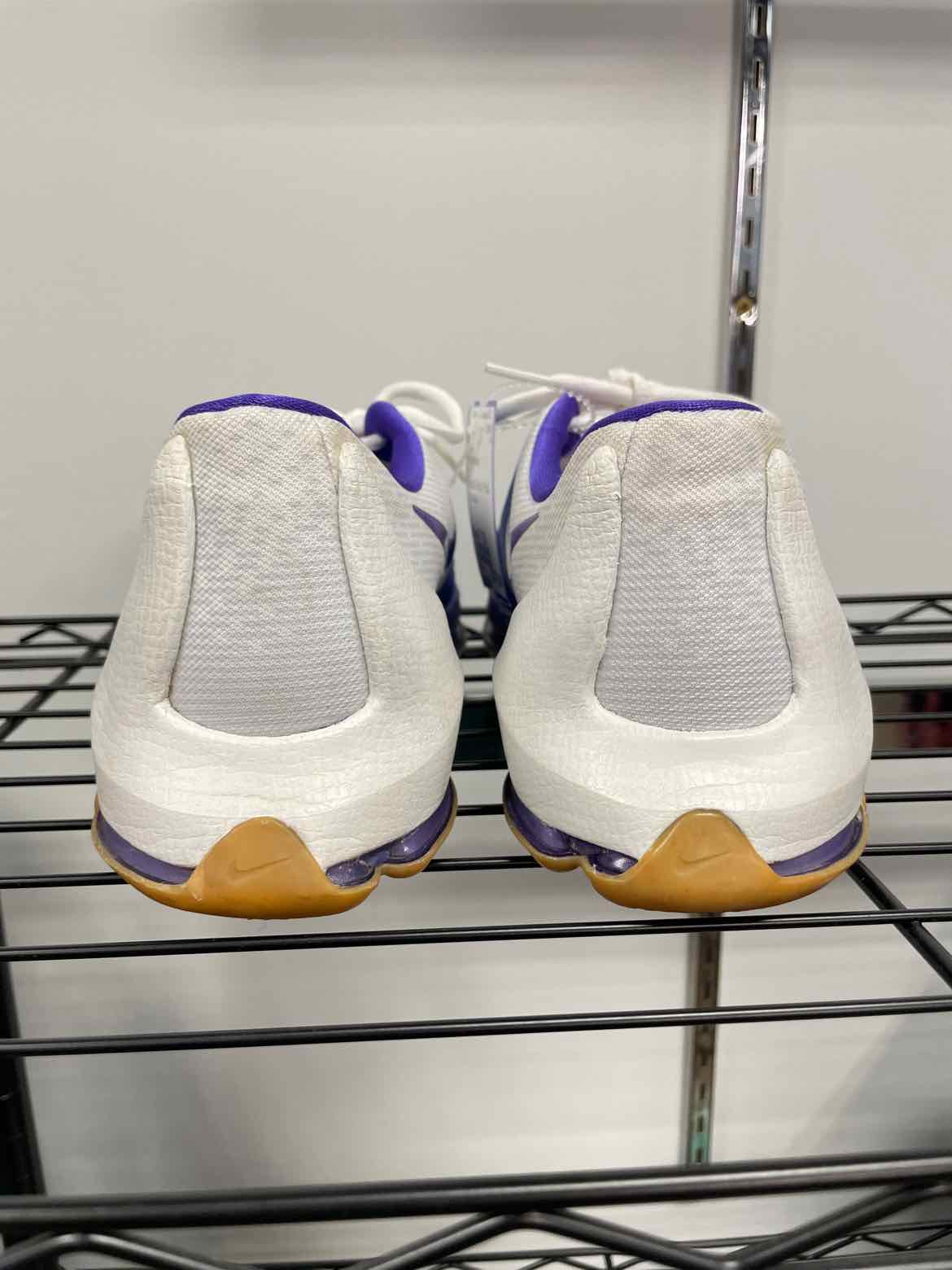 Nike Size 7 1/2 Purple/White Shoes