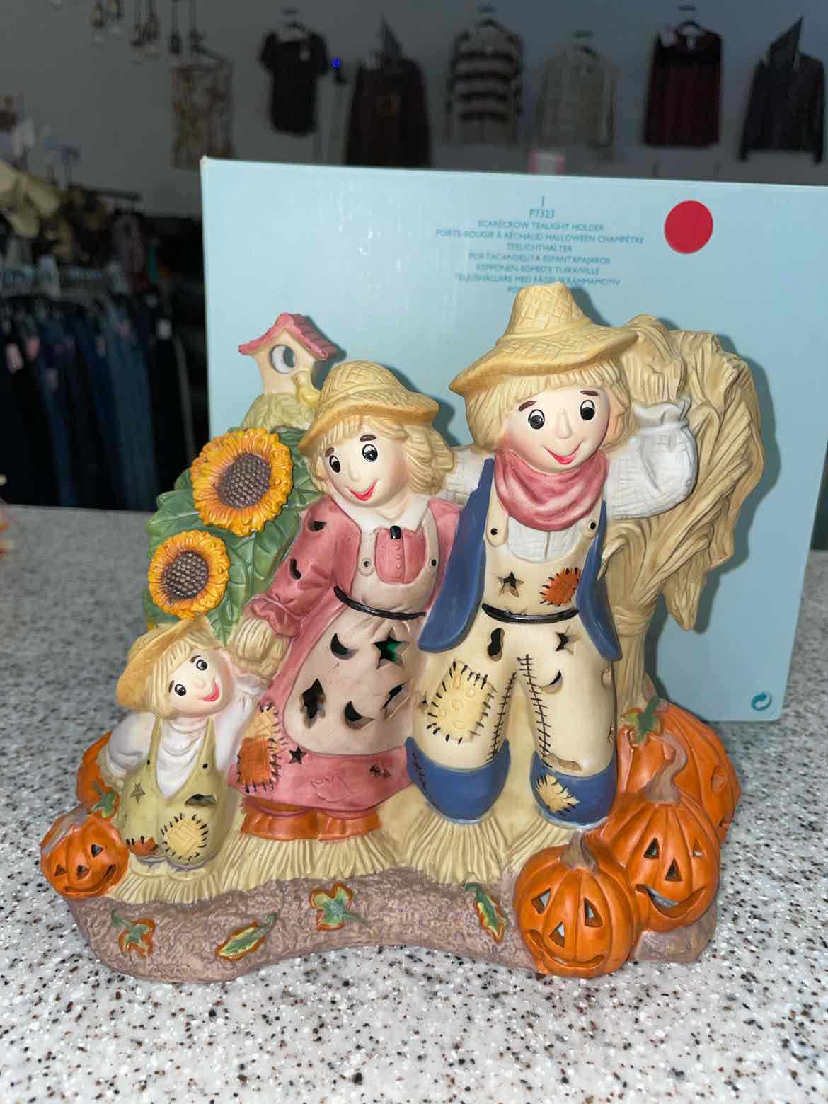 Partylite VINTAGE Ceramic Scarecrow Family Tealight Holder P7323 NEW